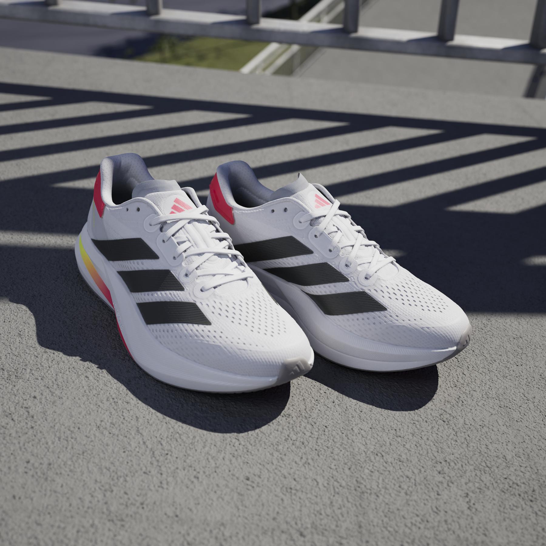 product/a/d/adidas_if9393_18_footwear_photography_heromrktng_view_5-nw091625.jpg