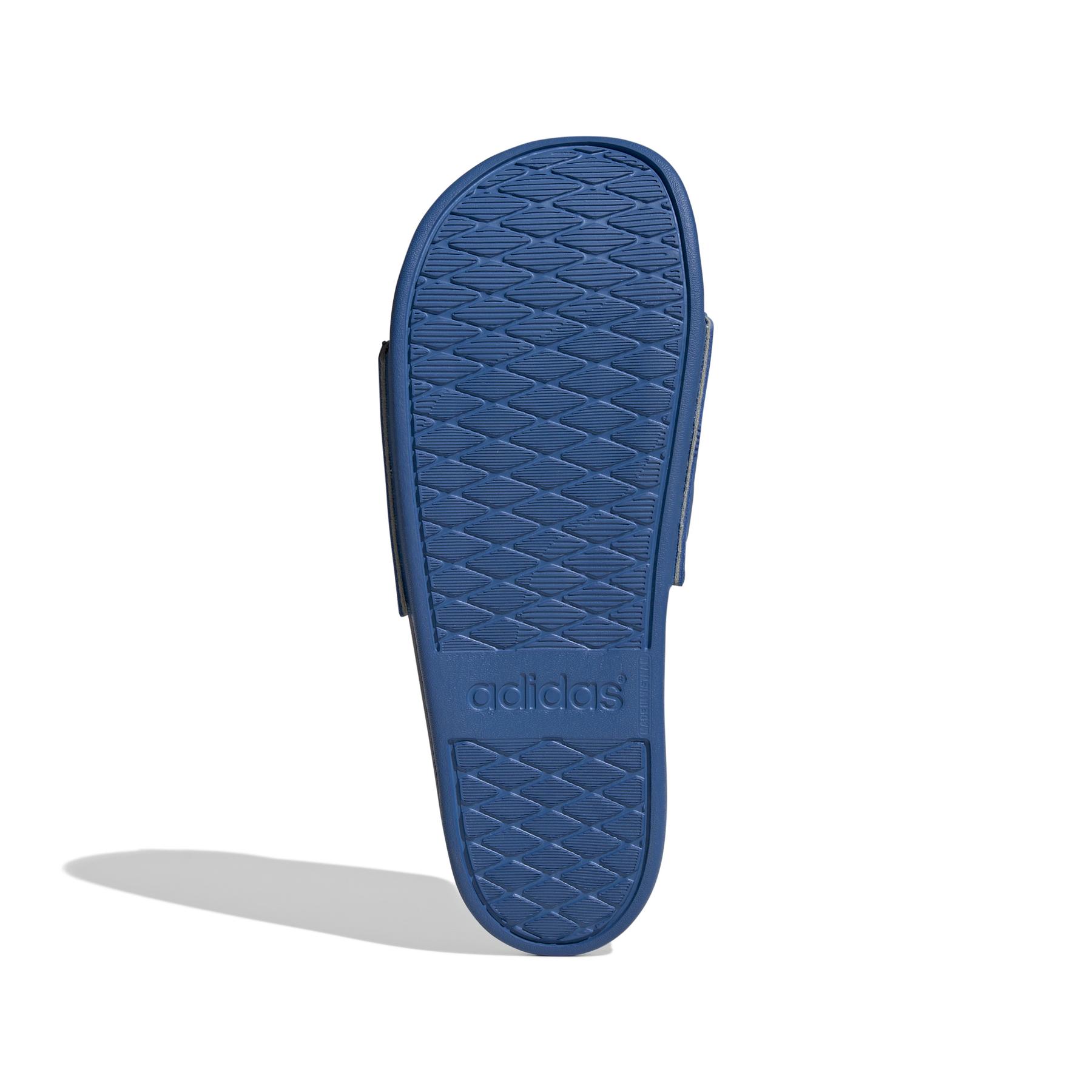 product/a/d/adidas_ig1118_4_footwear_photography_bottom_view_white.jpg