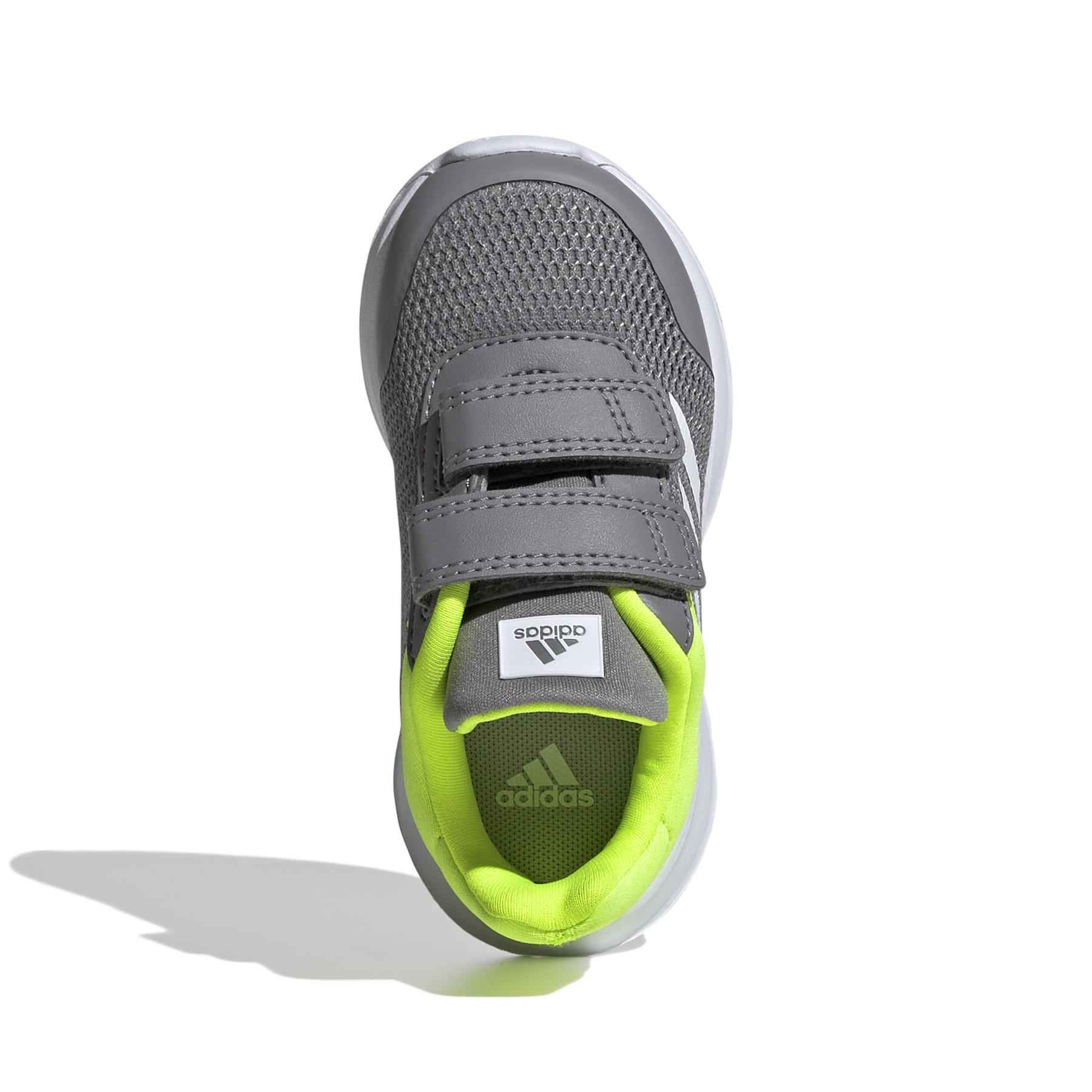product/a/d/adidas_ig1149_3_footwear_photography_top_portrait_view_white.jpg