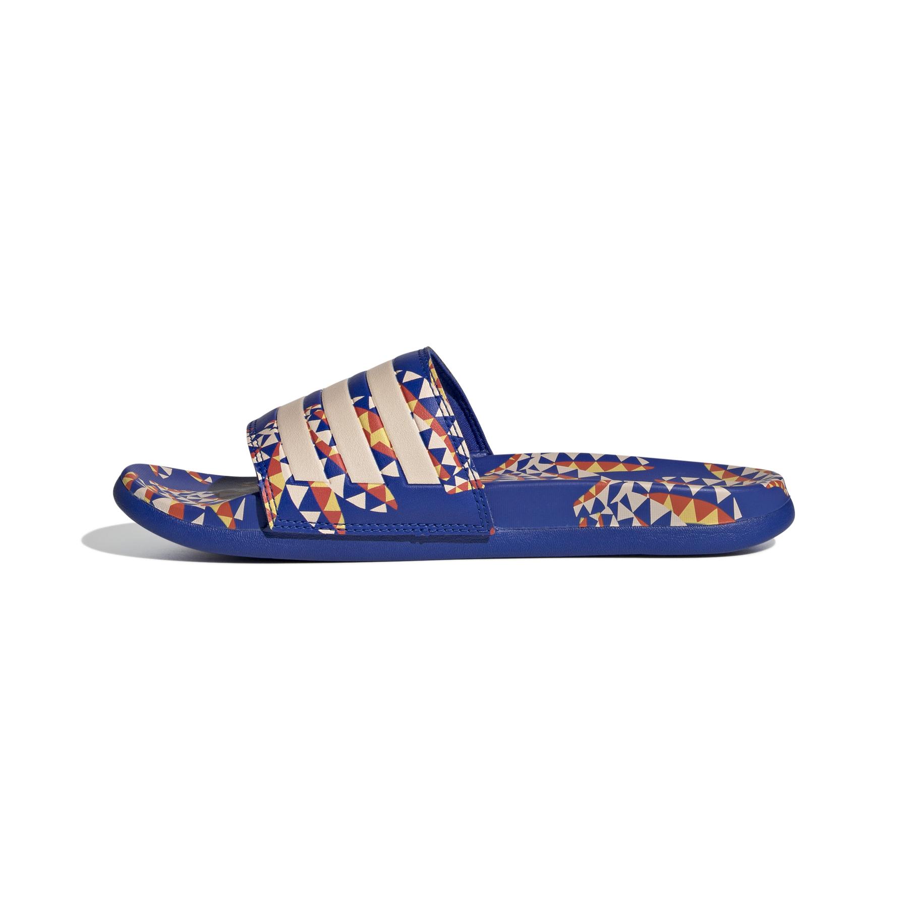 product/a/d/adidas_ig1270_5_footwear_photography_side_medial_center_view_white.jpg