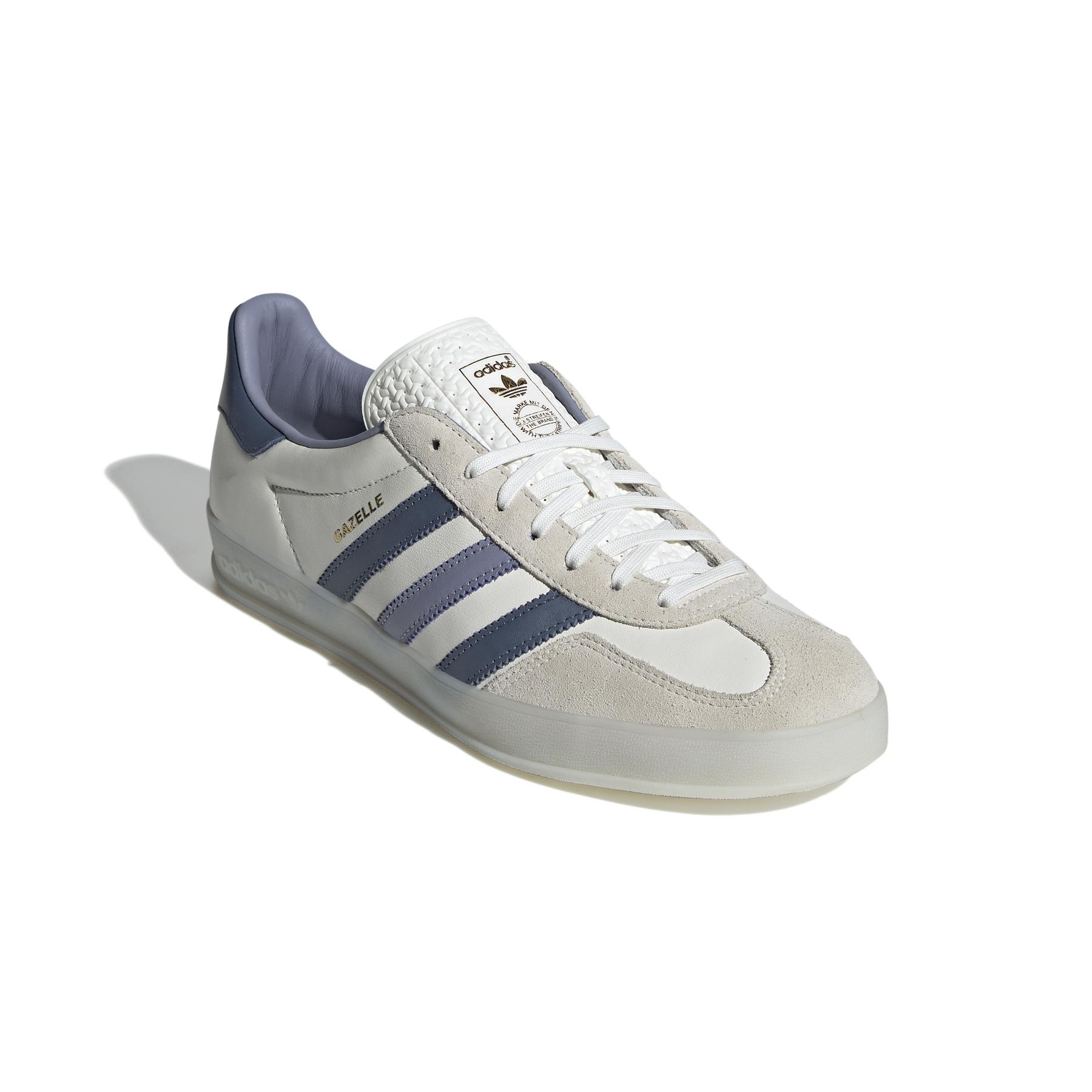 product/a/d/adidas_ig1643_6_footwear_photography_front_lateral_top_view_white.jpg