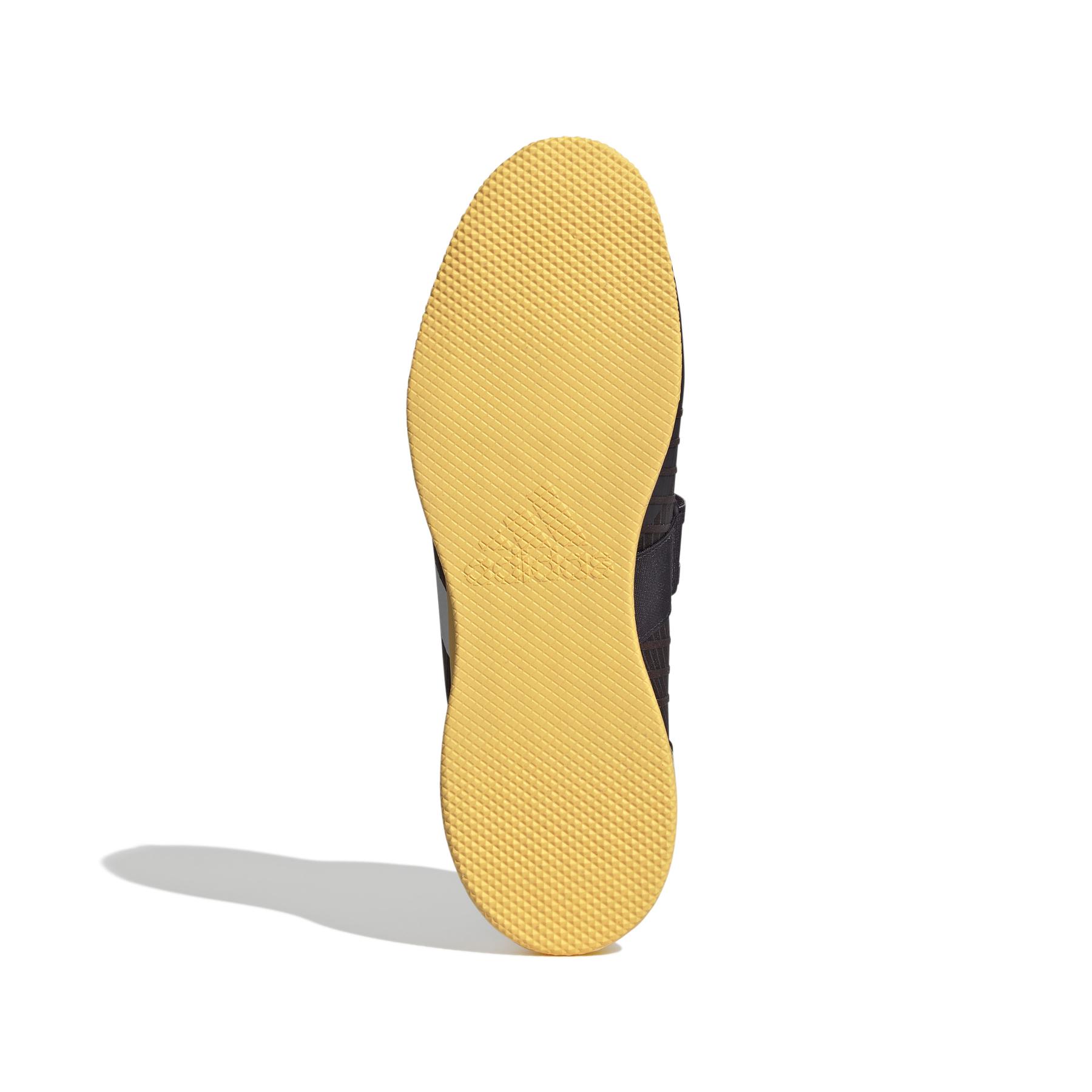 product/a/d/adidas_ig1773_4_footwear_photography_bottom_view_white.jpg