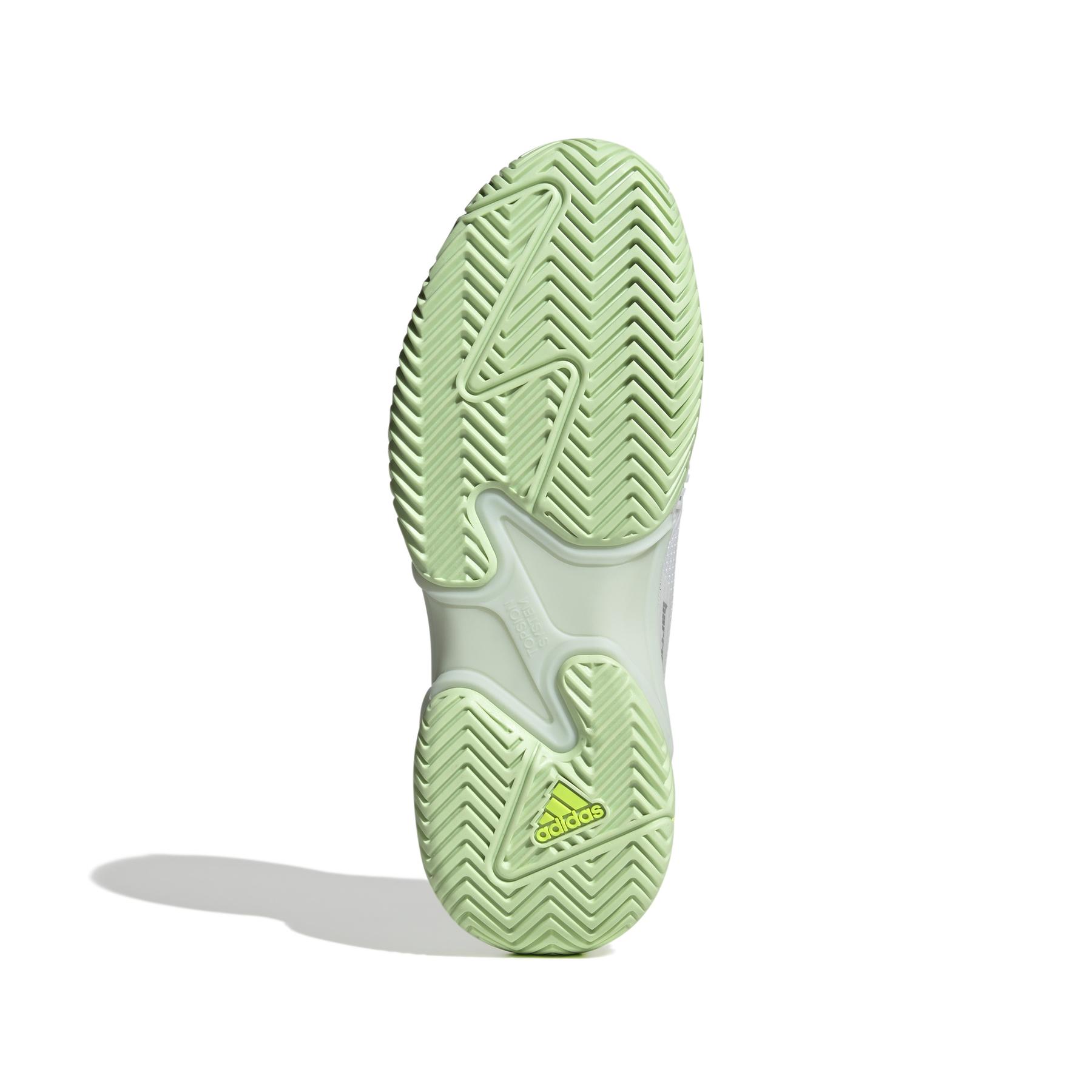 a/d/adidas_ig3114_4_footwear_photography_bottom_view_white-nw040824x.jpg