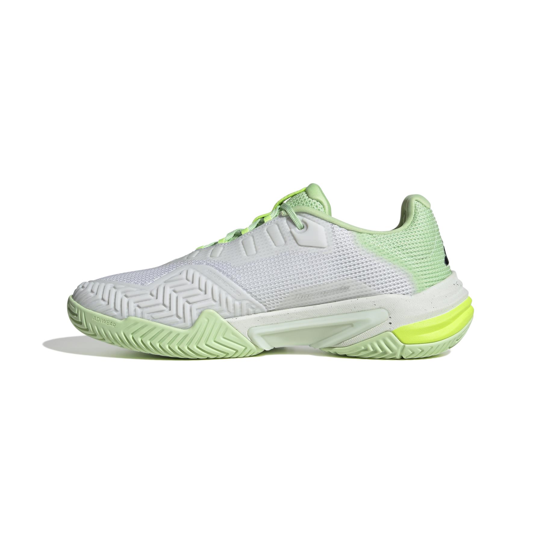 a/d/adidas_ig3114_5_footwear_photography_side_medial_center_view_white-nw040824x.jpg