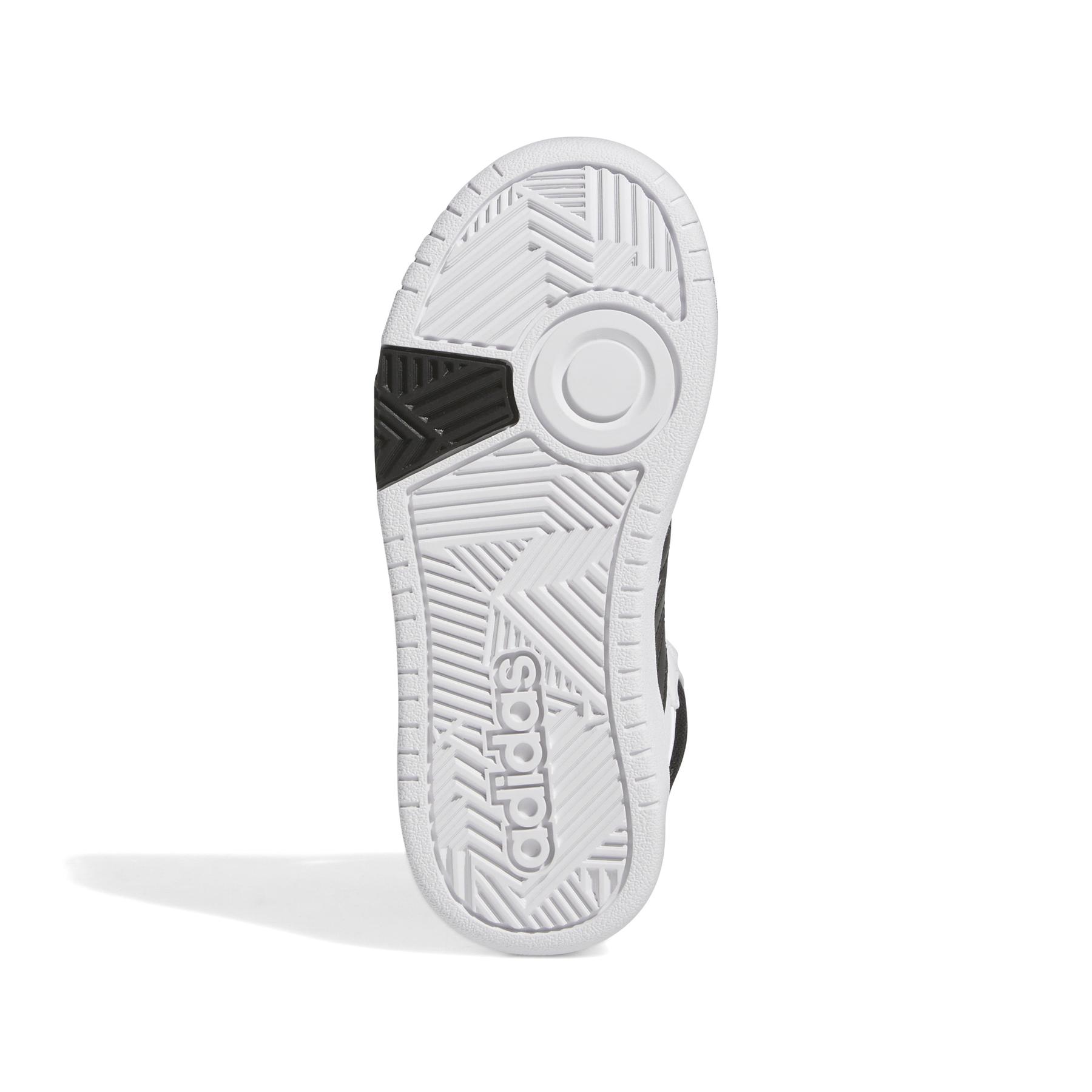 a/d/adidas_ig3715_4_footwear_photography_bottom_view_white.jpg
