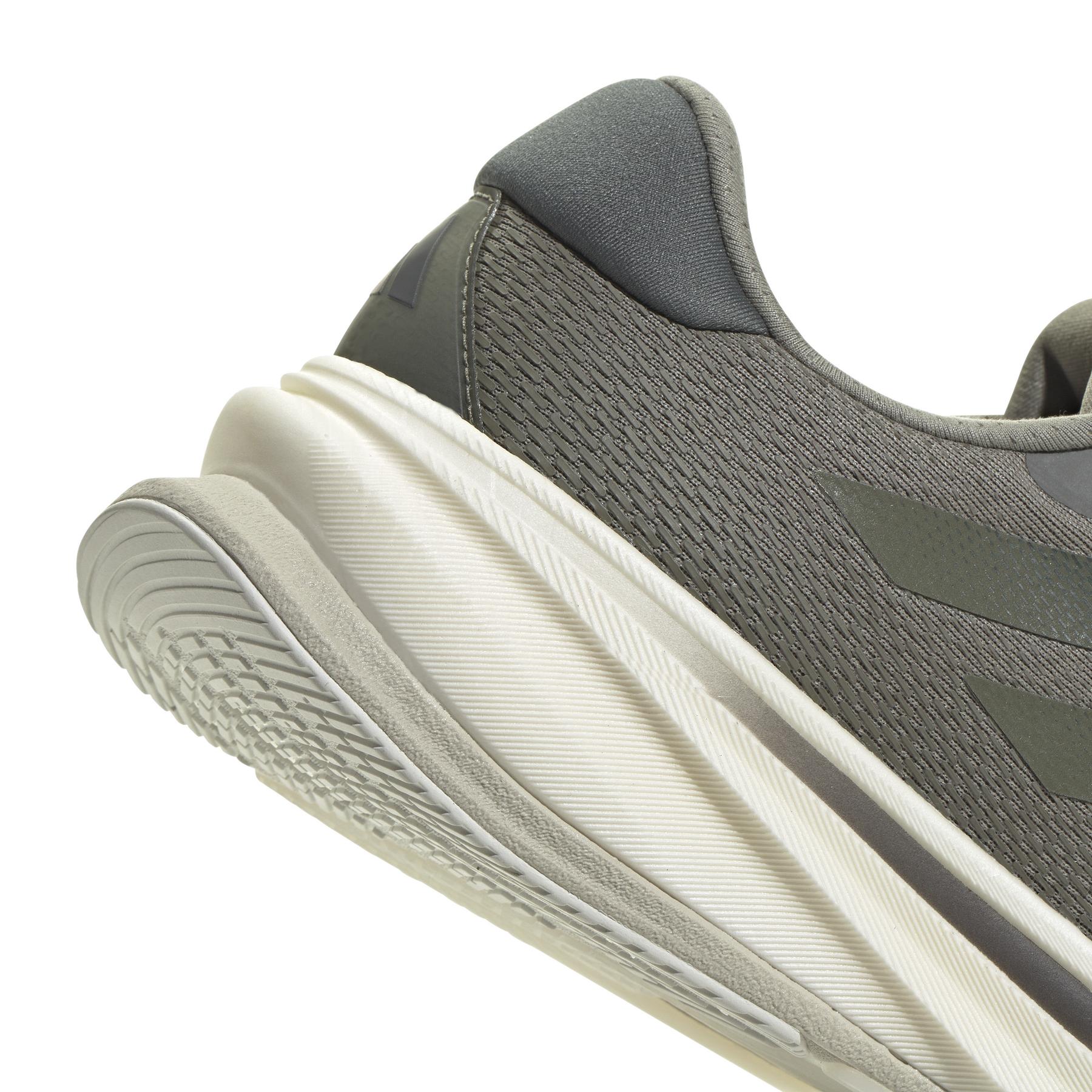 a/d/adidas_ig5845_8_footwear_photography_detail_view_1_white.jpg