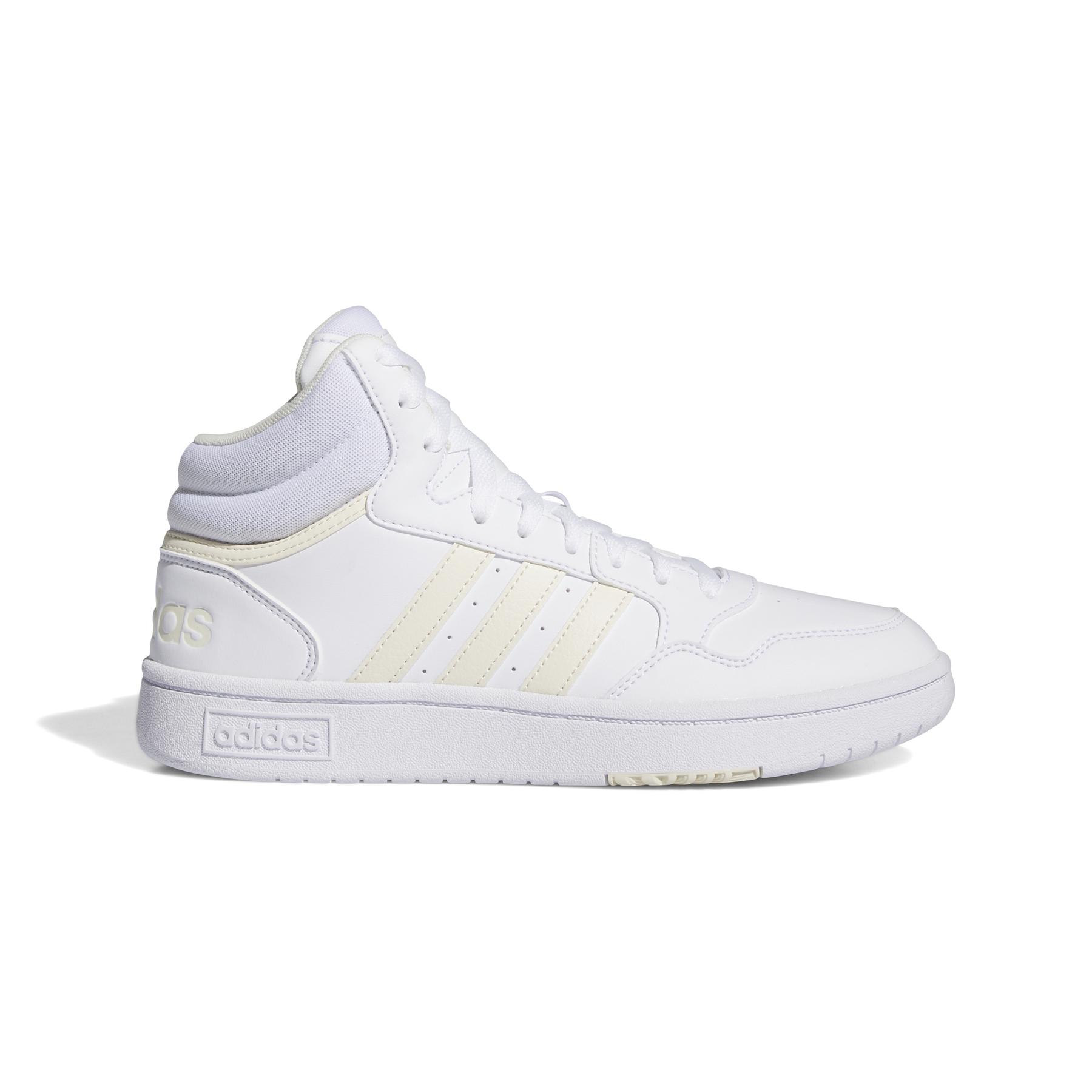 product/a/d/adidas_ig6110_1_footwear_photography_side_lateral_center_view_white.jpg