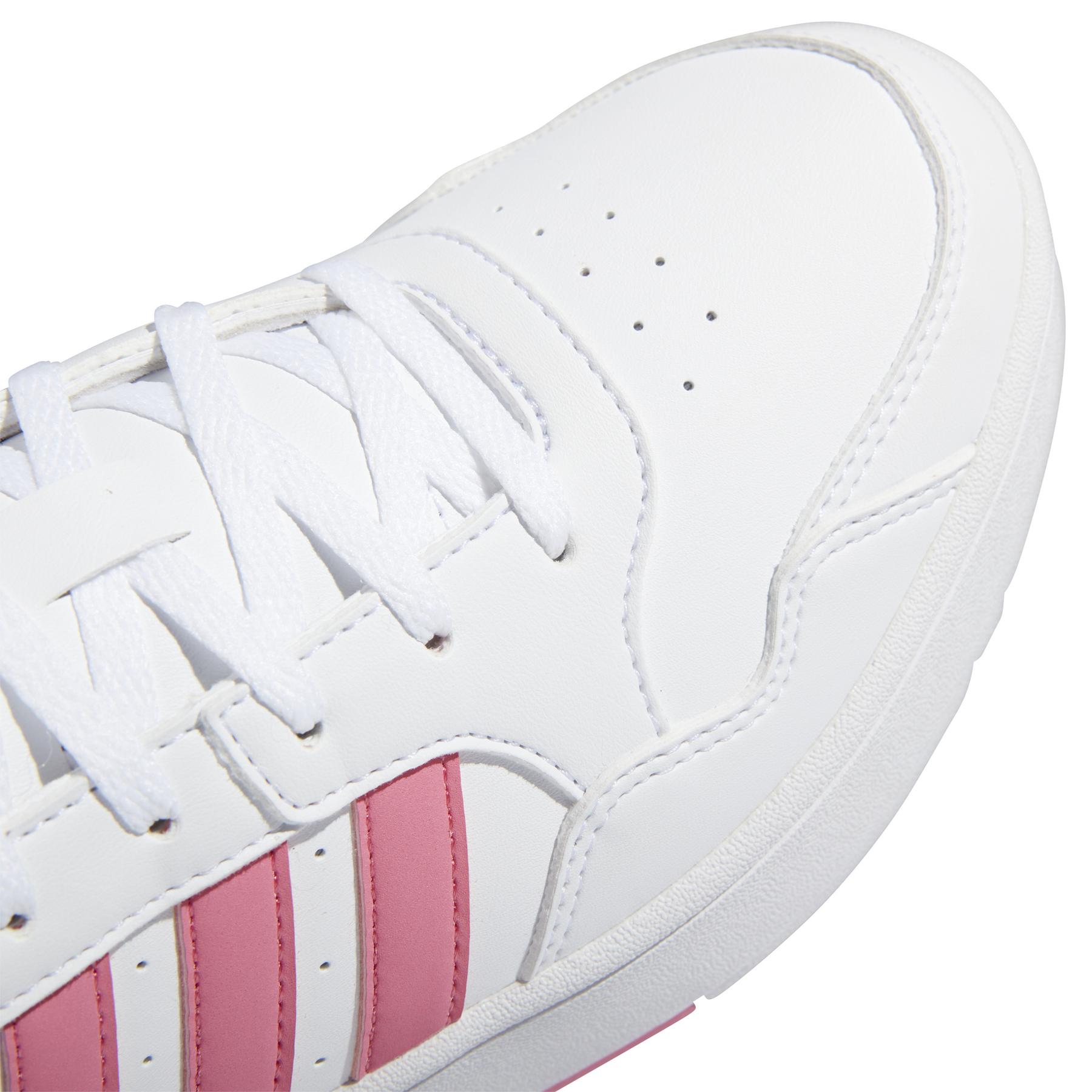 a/d/adidas_ig6114_8_footwear_photography_detail_view_1_white.jpg