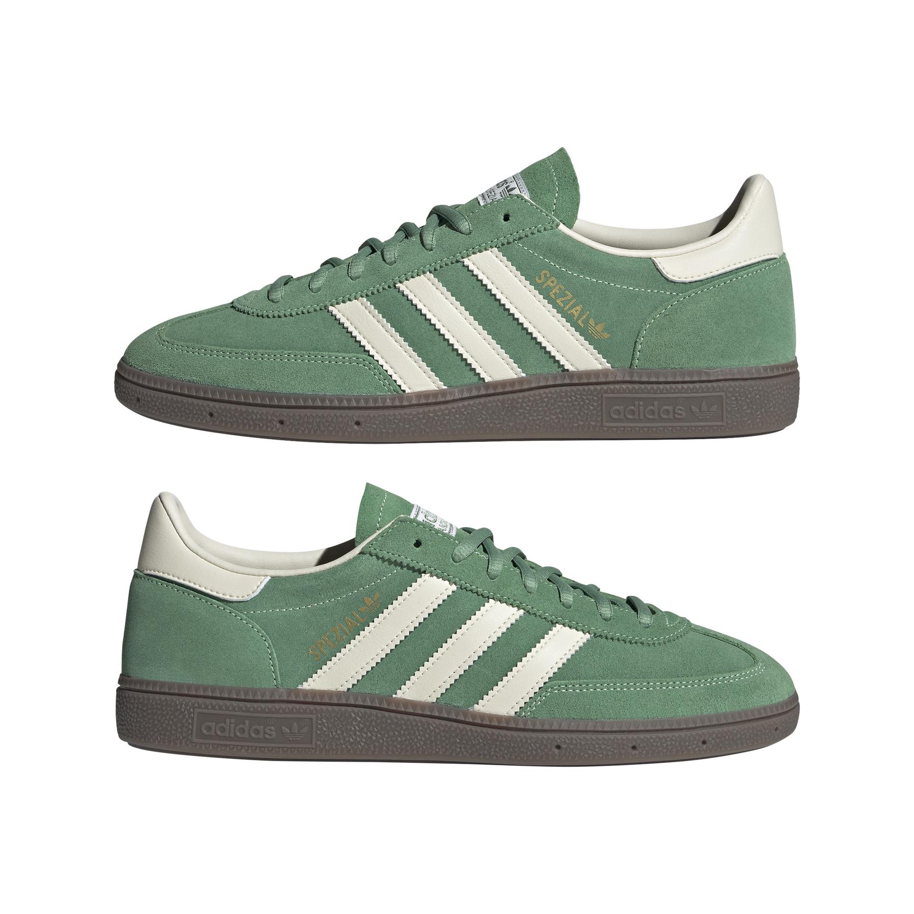 product/a/d/adidas_ig6192_10_footwear_photography_mirrored_pair_view_white.jpg