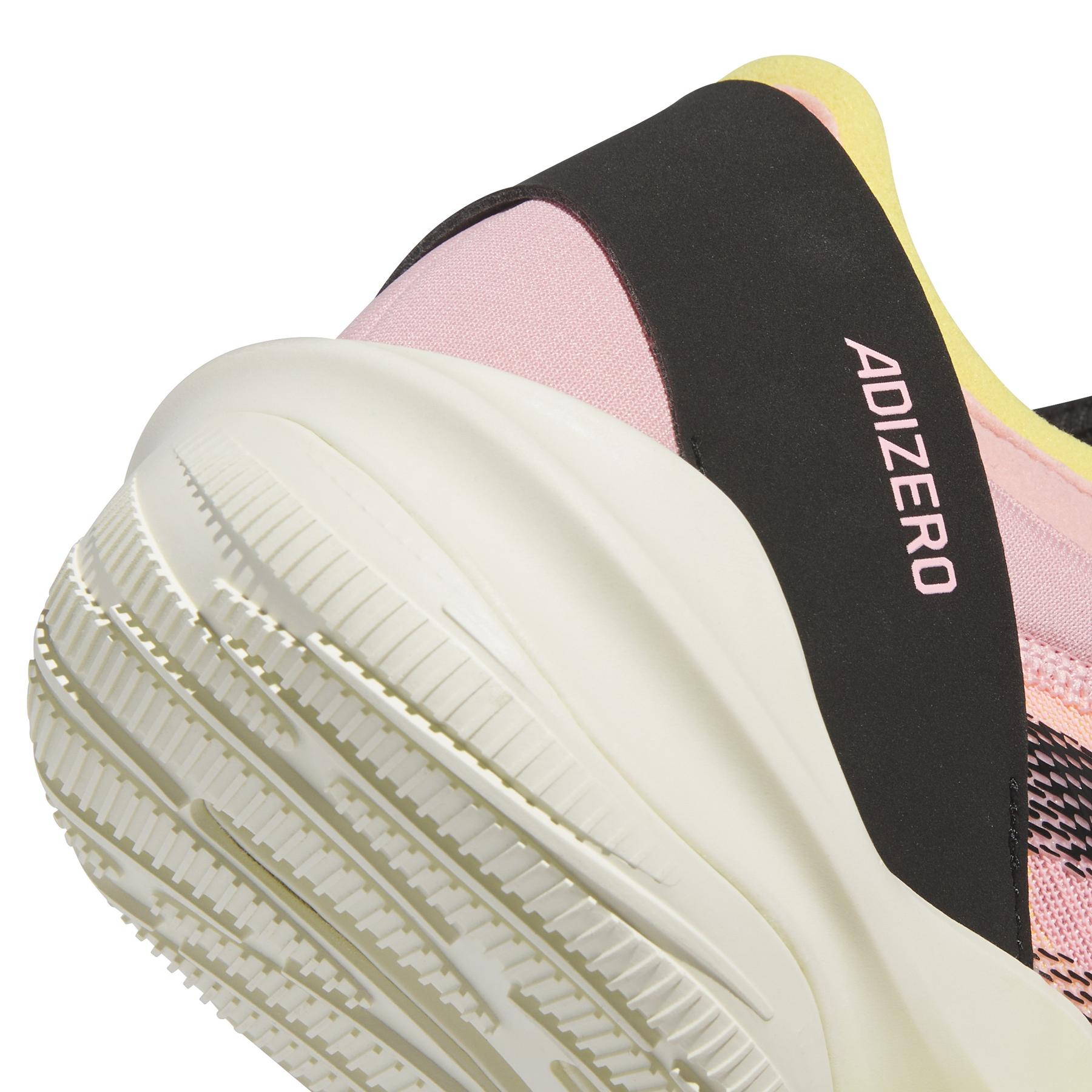 product/a/d/adidas_ig6618_9_footwear_photography_detail_view_2_white.jpg
