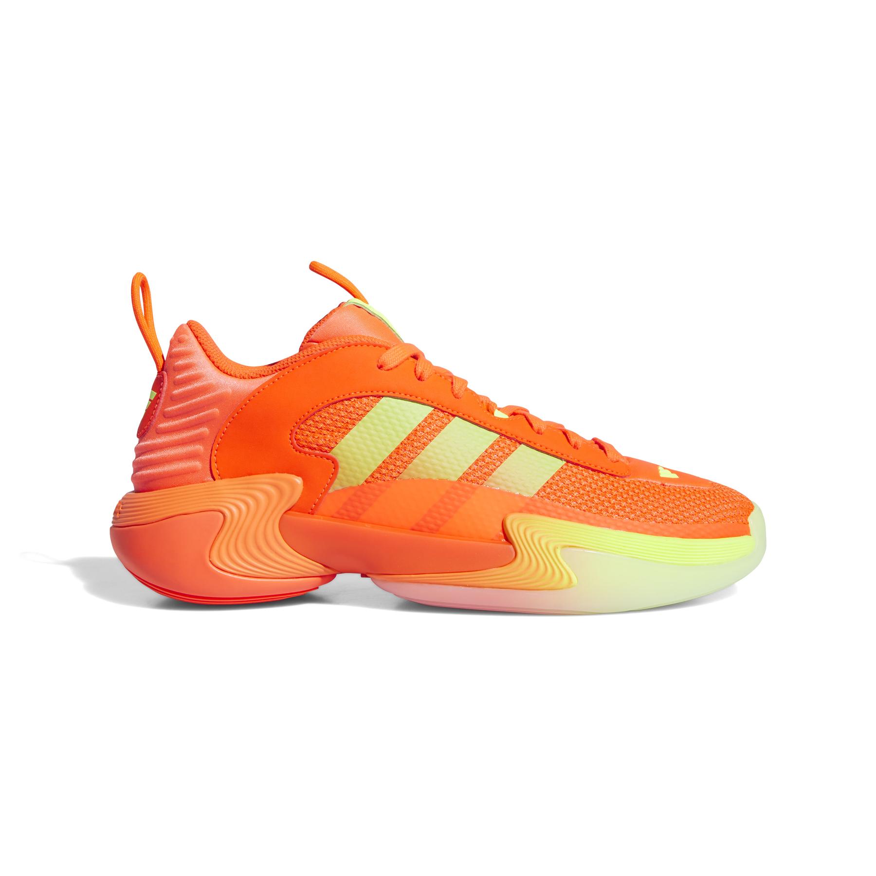 product/a/d/adidas_ig6623_1_footwear_photography_side_lateral_center_view_white-nw091625.jpg