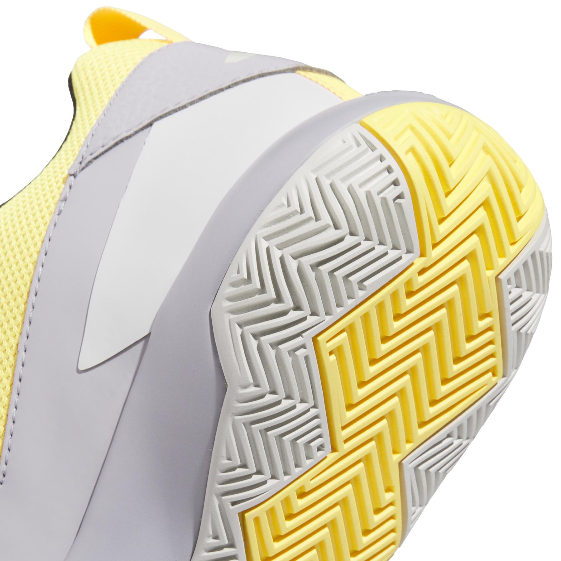 product/a/d/adidas_ig6640_8_footwear_photography_detail_view_1_white.jpg