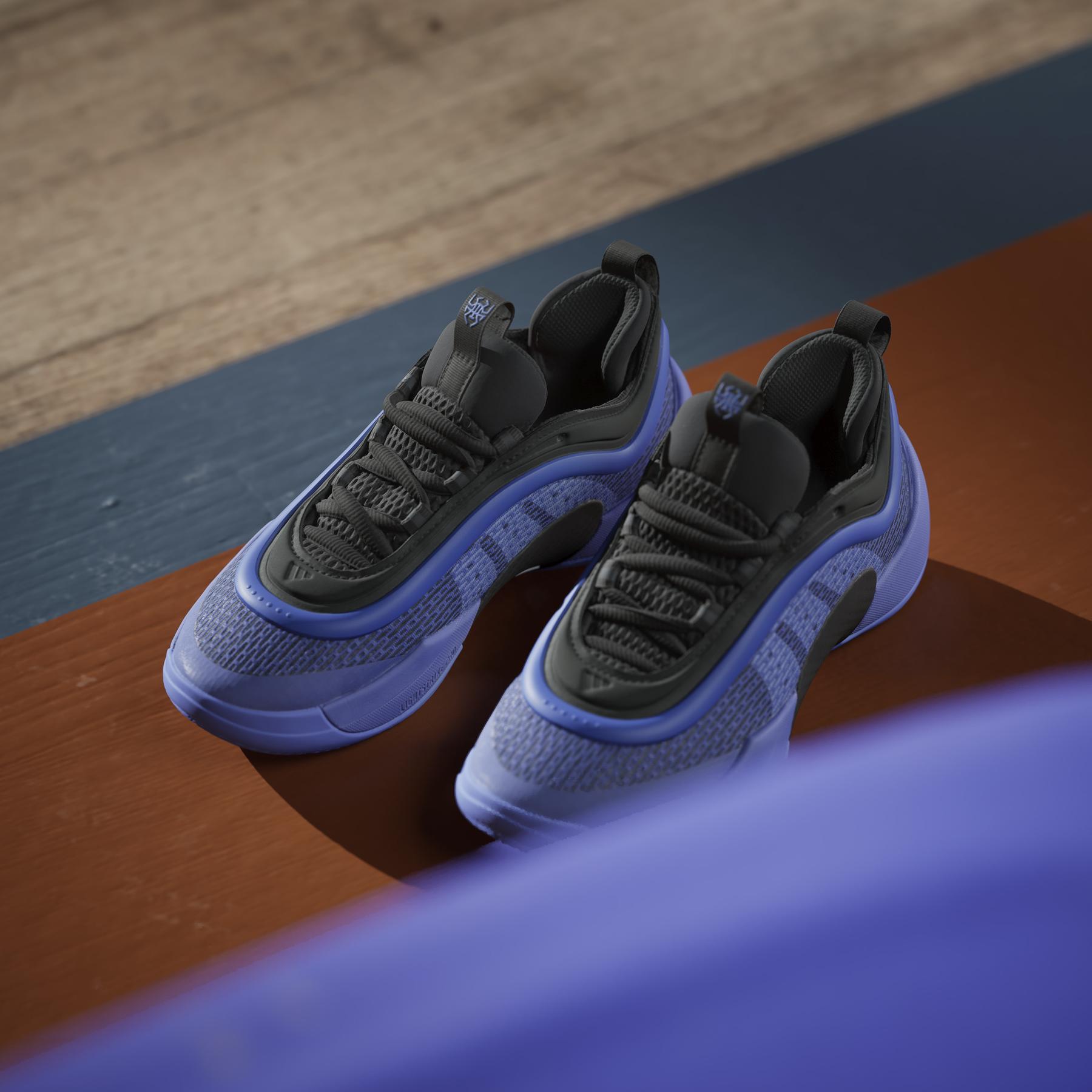 product/a/d/adidas_ig9100_19_footwear_photography_heromrktng_view_5-nw091625.jpg