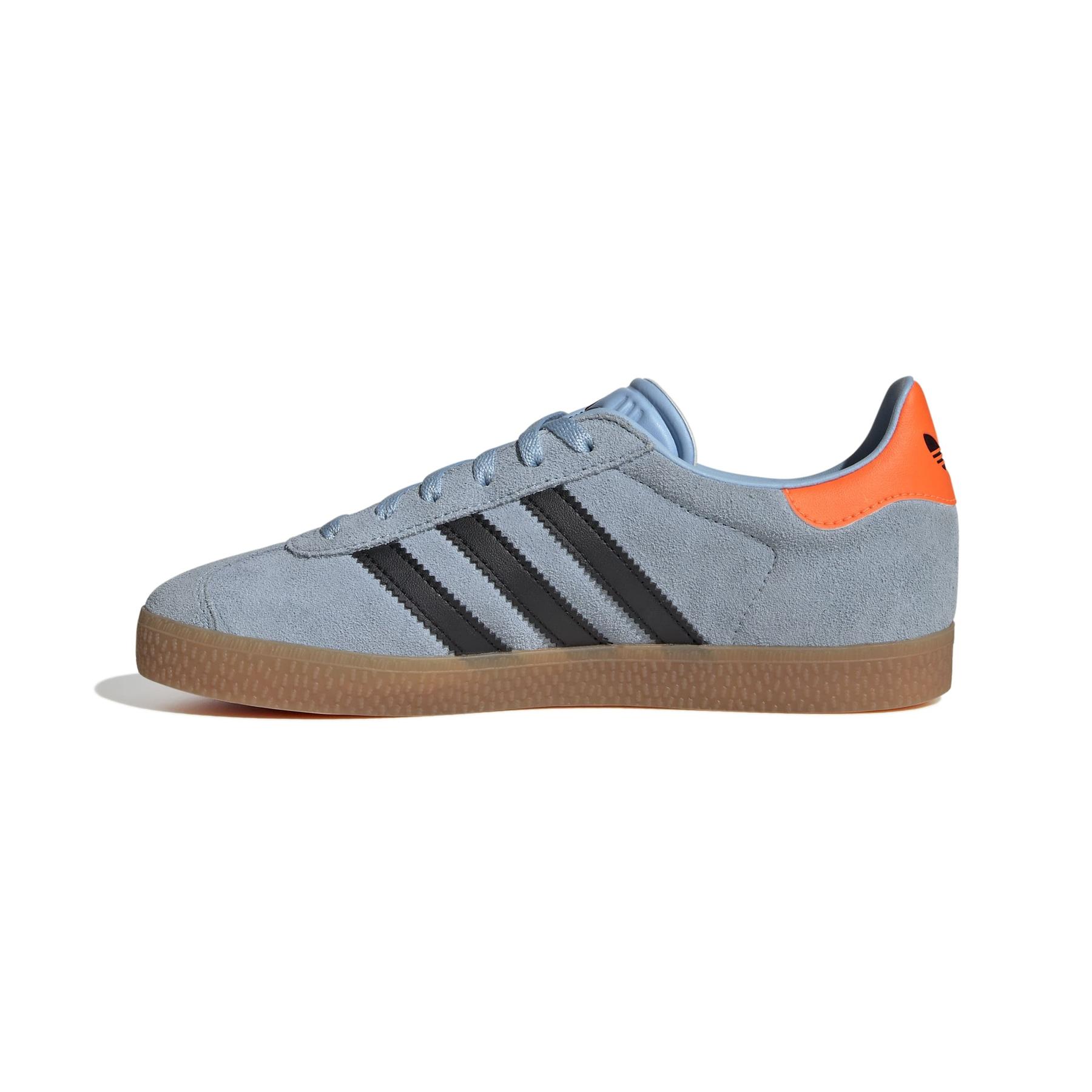 product/a/d/adidas_ig9151_5_footwear_photography_side_medial_center_view_white.jpg