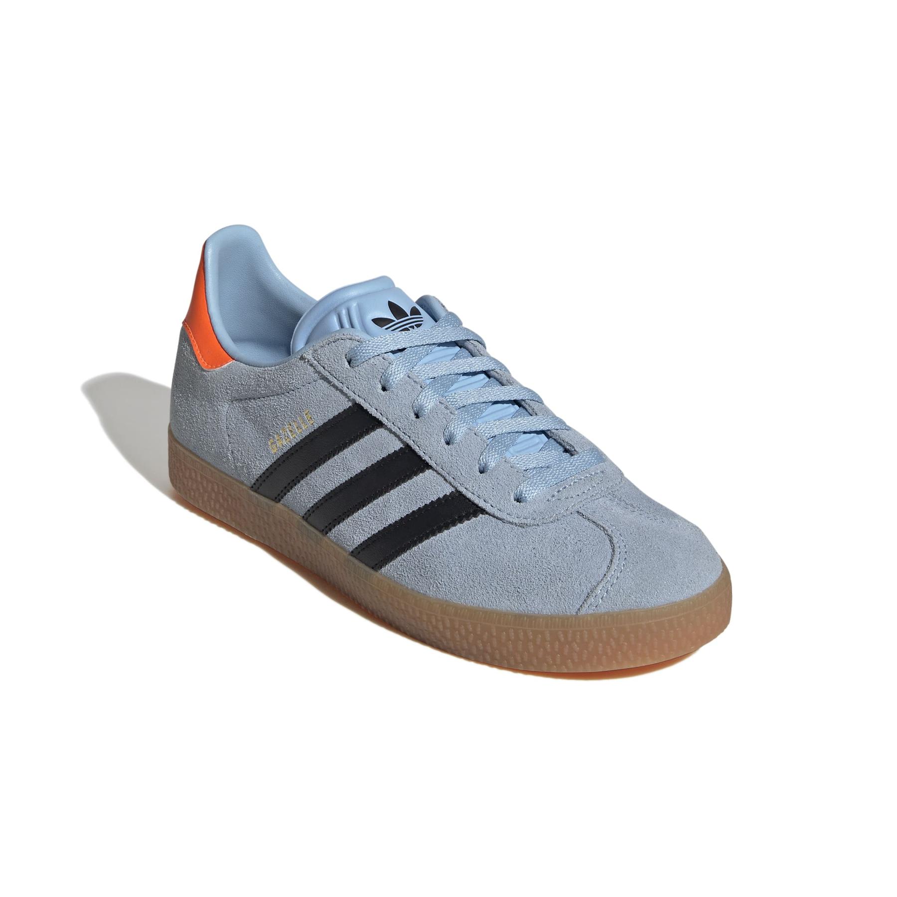 product/a/d/adidas_ig9151_6_footwear_photography_front_lateral_top_view_white.jpg