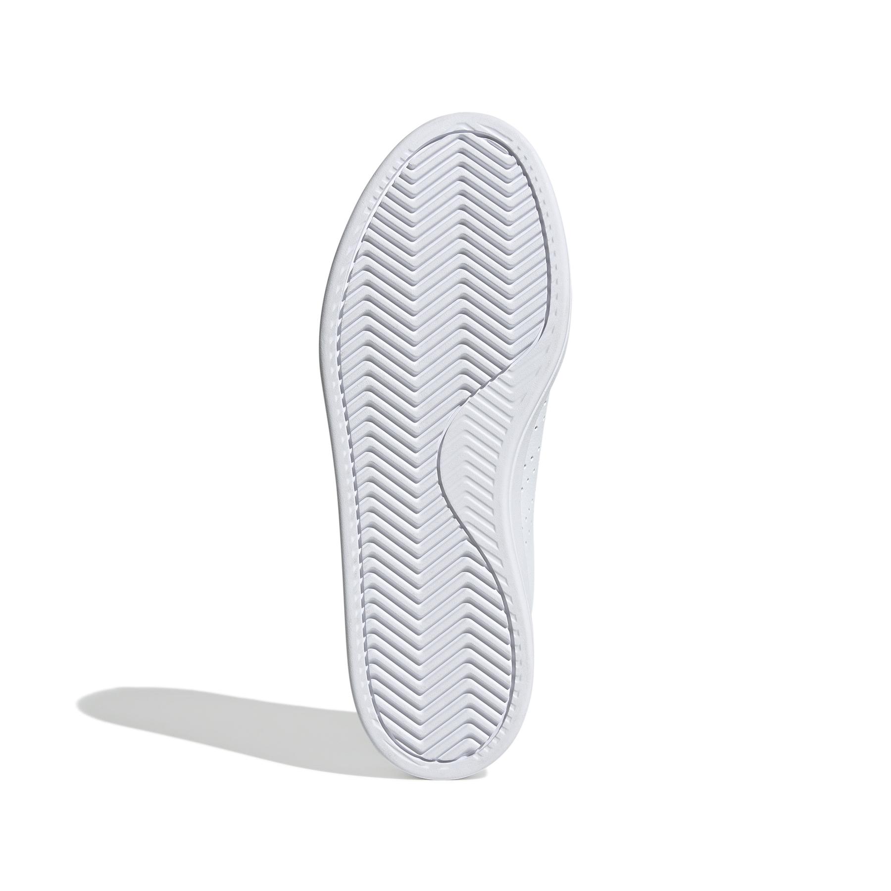 product/a/d/adidas_ig9166_4_footwear_photography_bottom_view_white.jpg