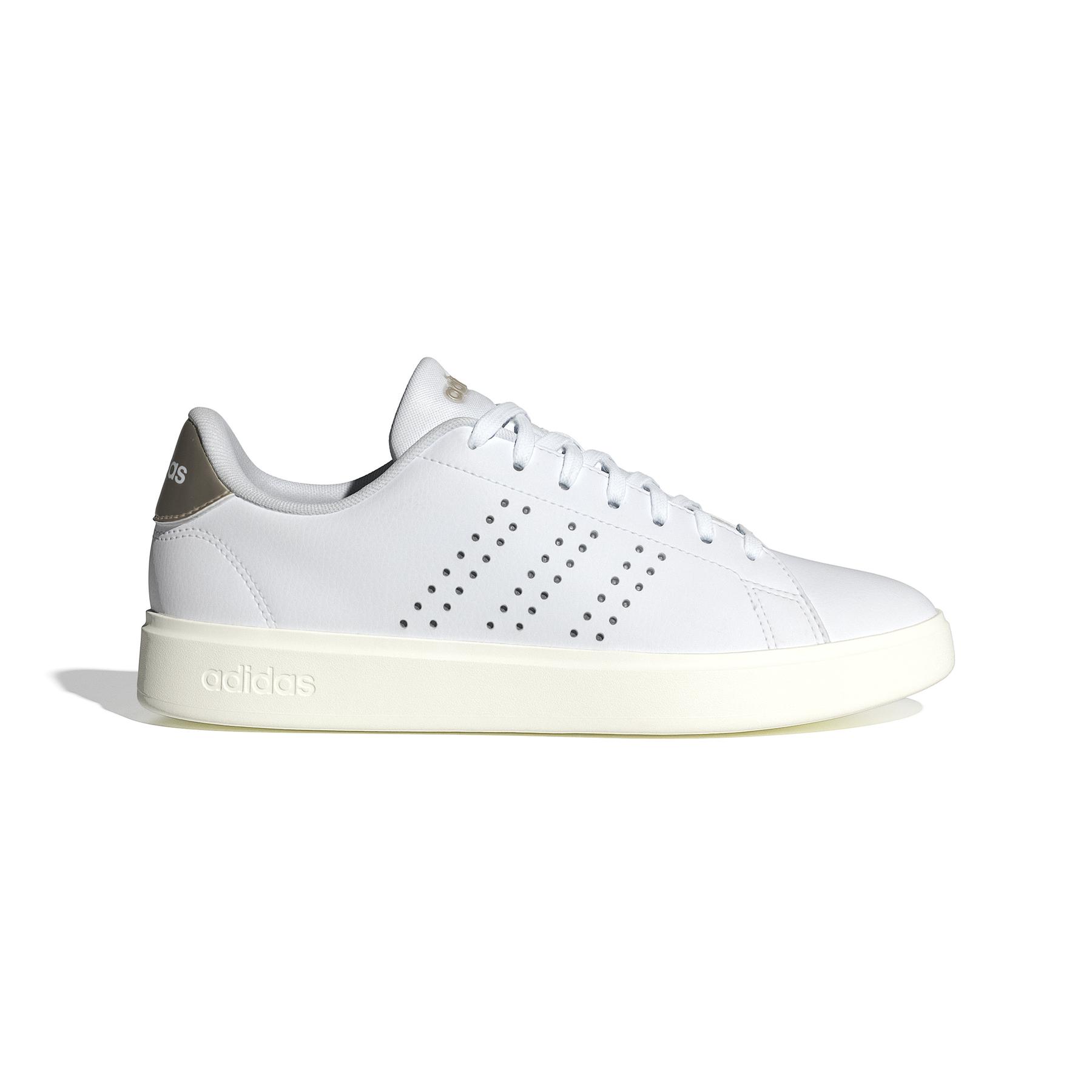 a/d/adidas_ig9179_1_footwear_photography_side_lateral_center_view_white.jpg