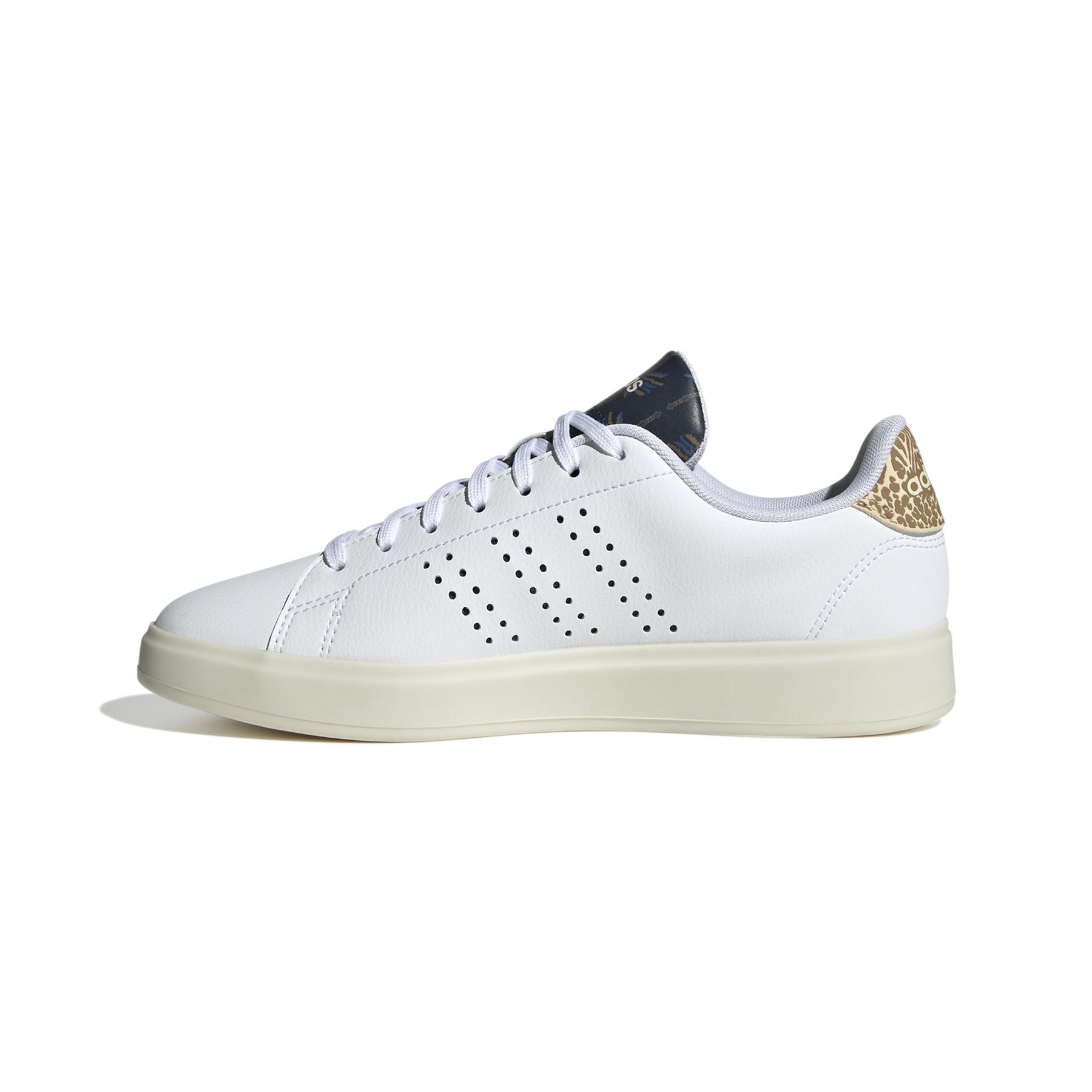 a/d/adidas_ig9182_5_footwear_photography_side_medial_center_view_white.jpg