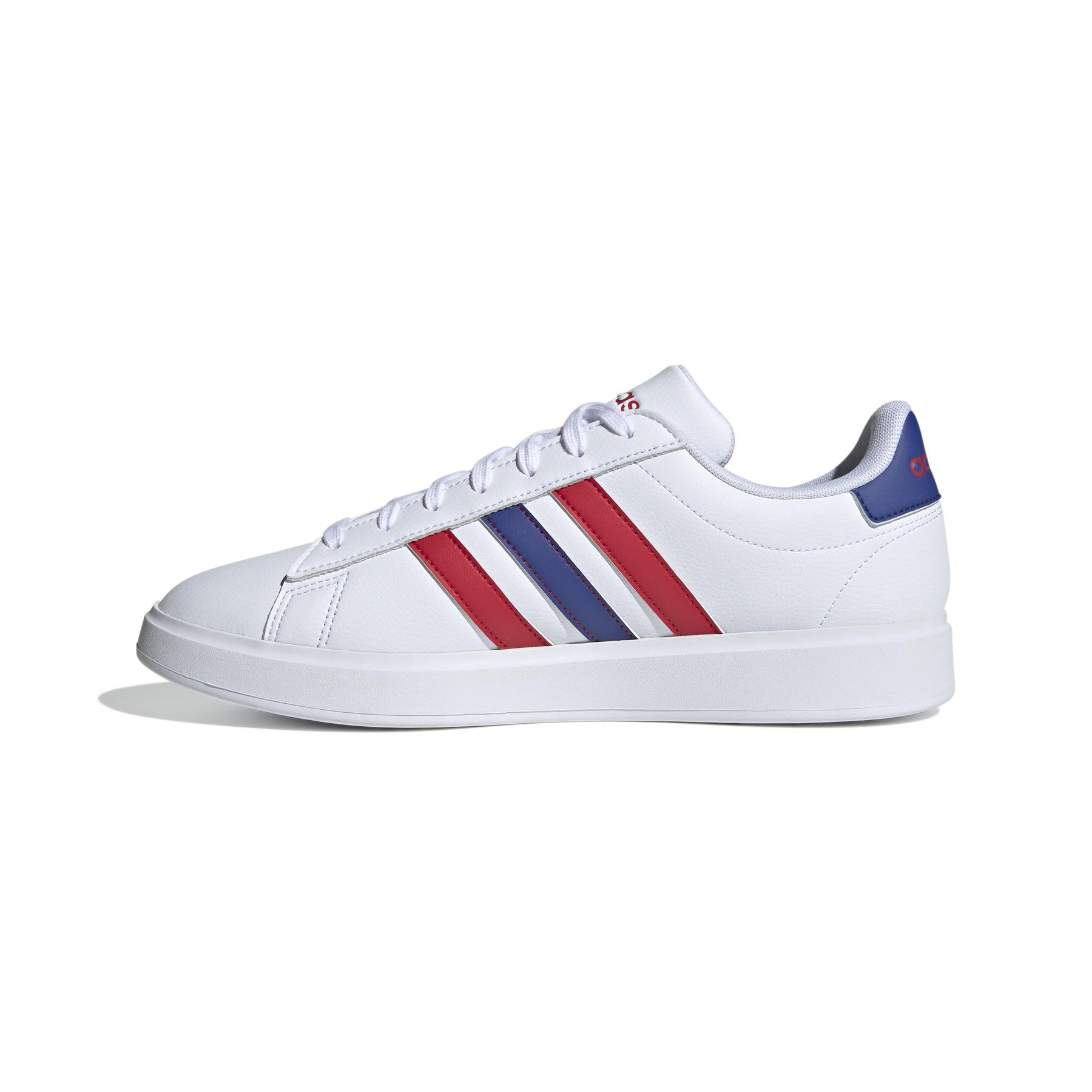 a/d/adidas_ig9224_5_footwear_photography_side_medial_center_view_white.jpg