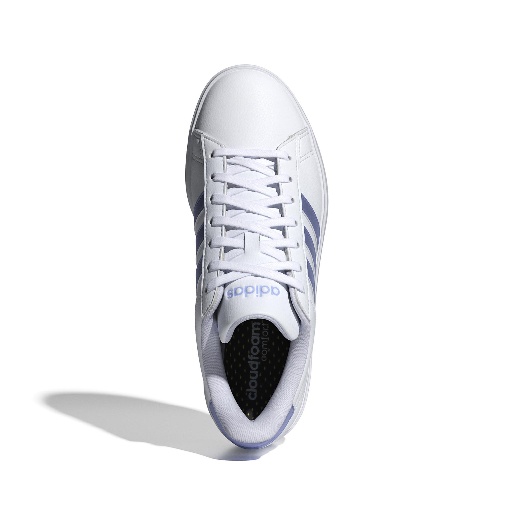 a/d/adidas_ig9247_3_footwear_photography_top_portrait_view_white.jpg