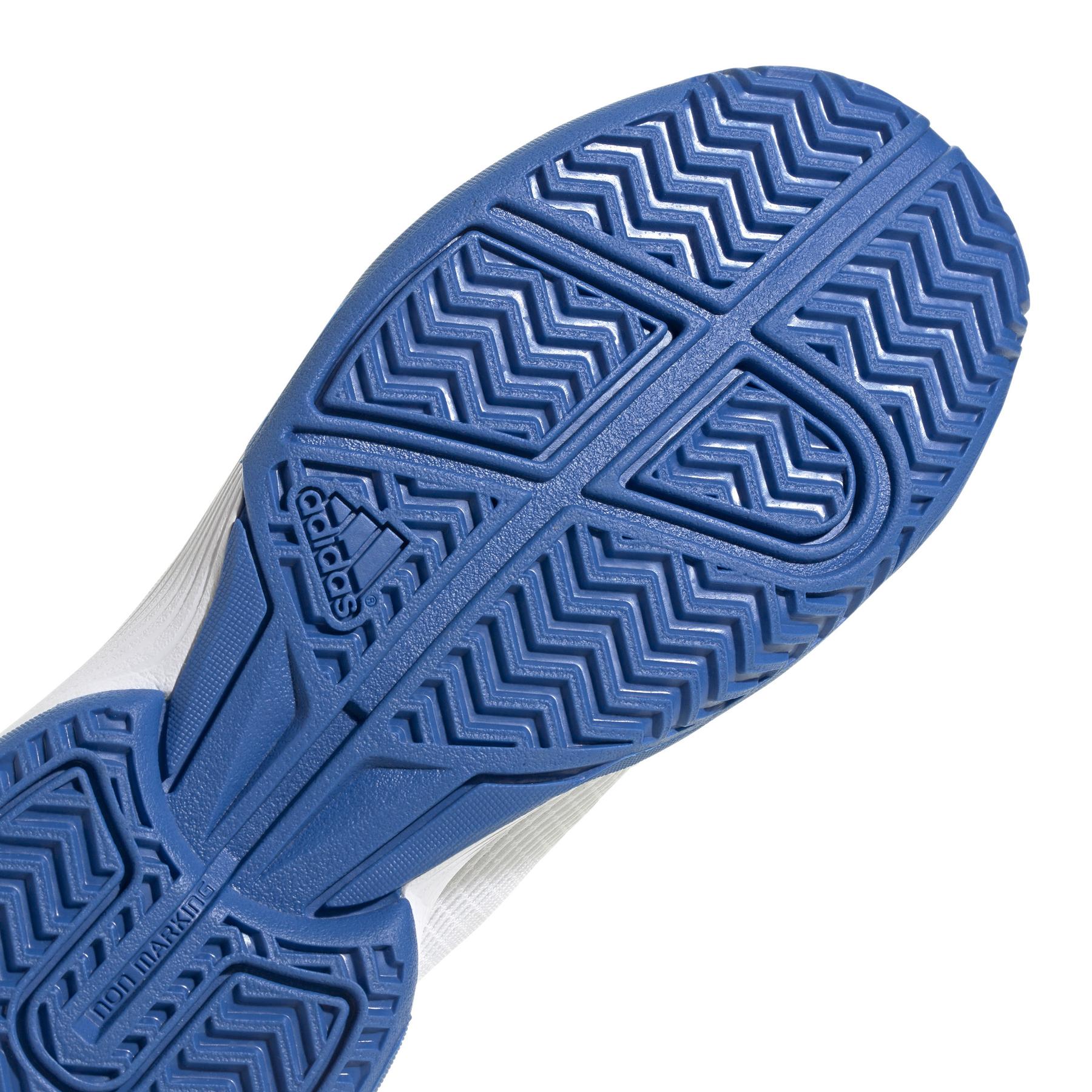 product/a/d/adidas_ig9533_8_footwear_photography_detail_view_1_white-nw040824x.jpg