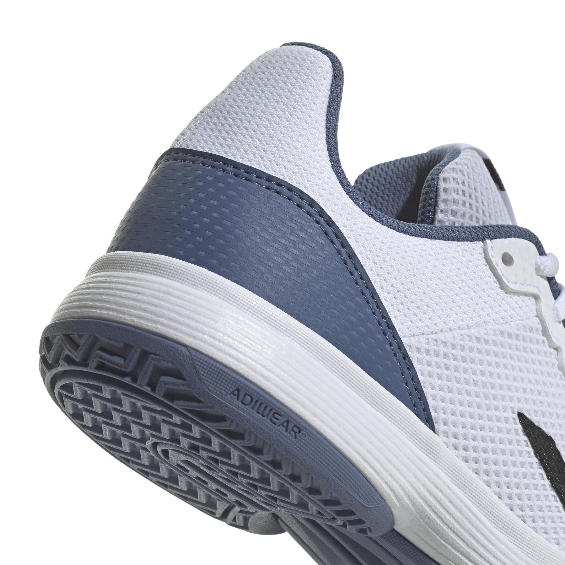 a/d/adidas_ig9536_8_footwear_photography_detail_view_1_white-nw040824x.jpg