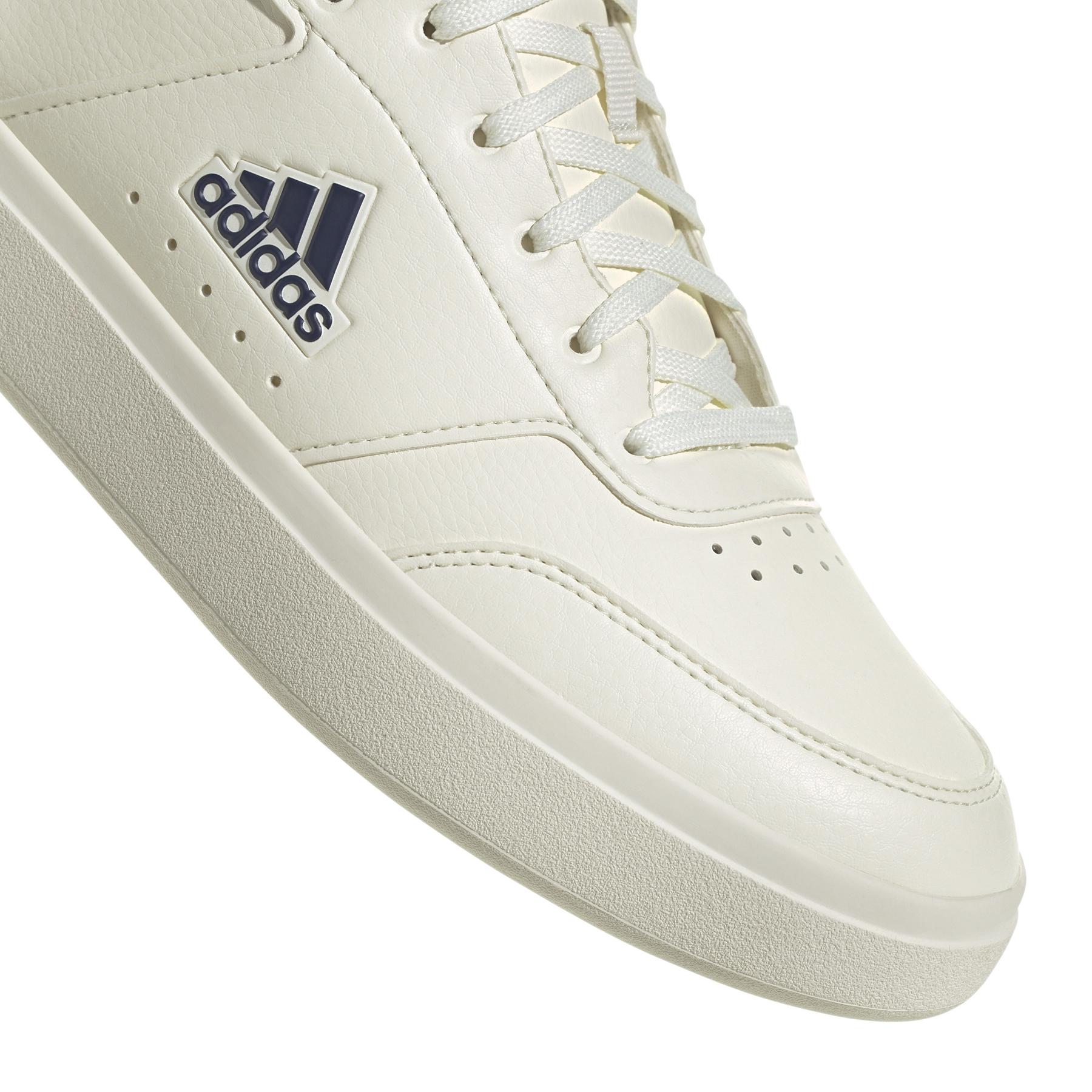 product/a/d/adidas_ig9847_8_footwear_photography_detail_view_1_white.jpg