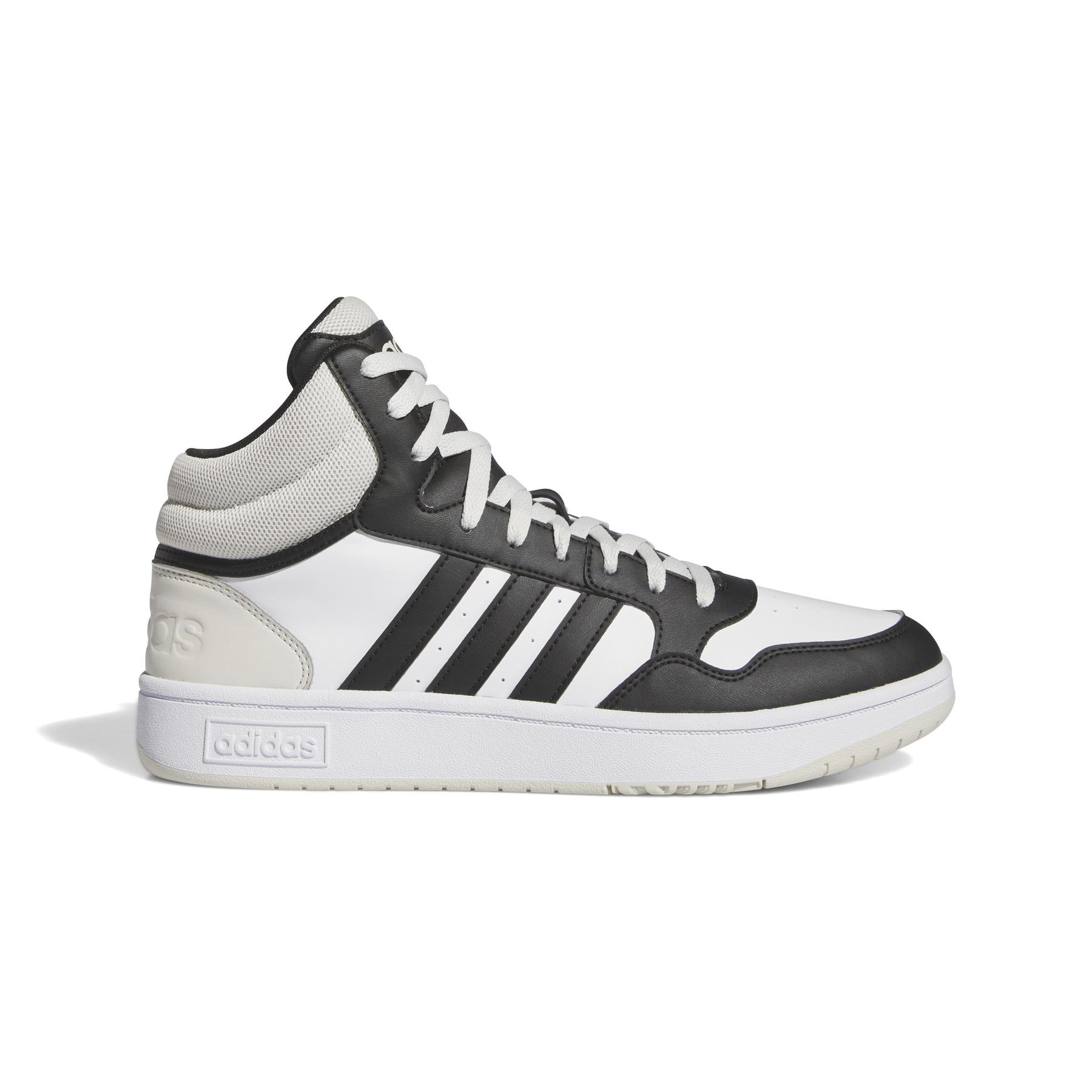 product/a/d/adidas_ih0157_1_footwear_photography_side_lateral_center_view_white.jpg