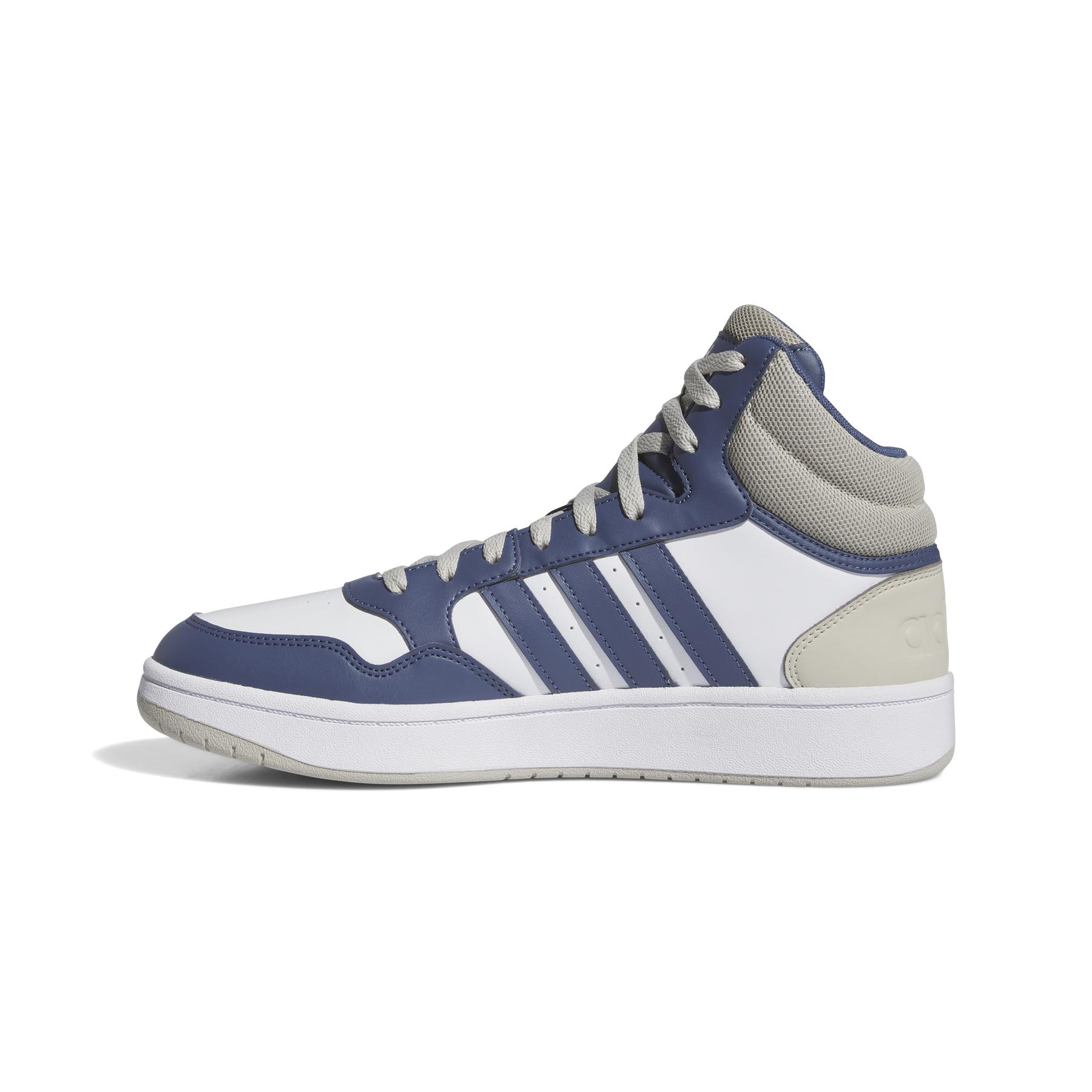product/a/d/adidas_ih0158_5_footwear_photography_side_medial_center_view_white.jpg