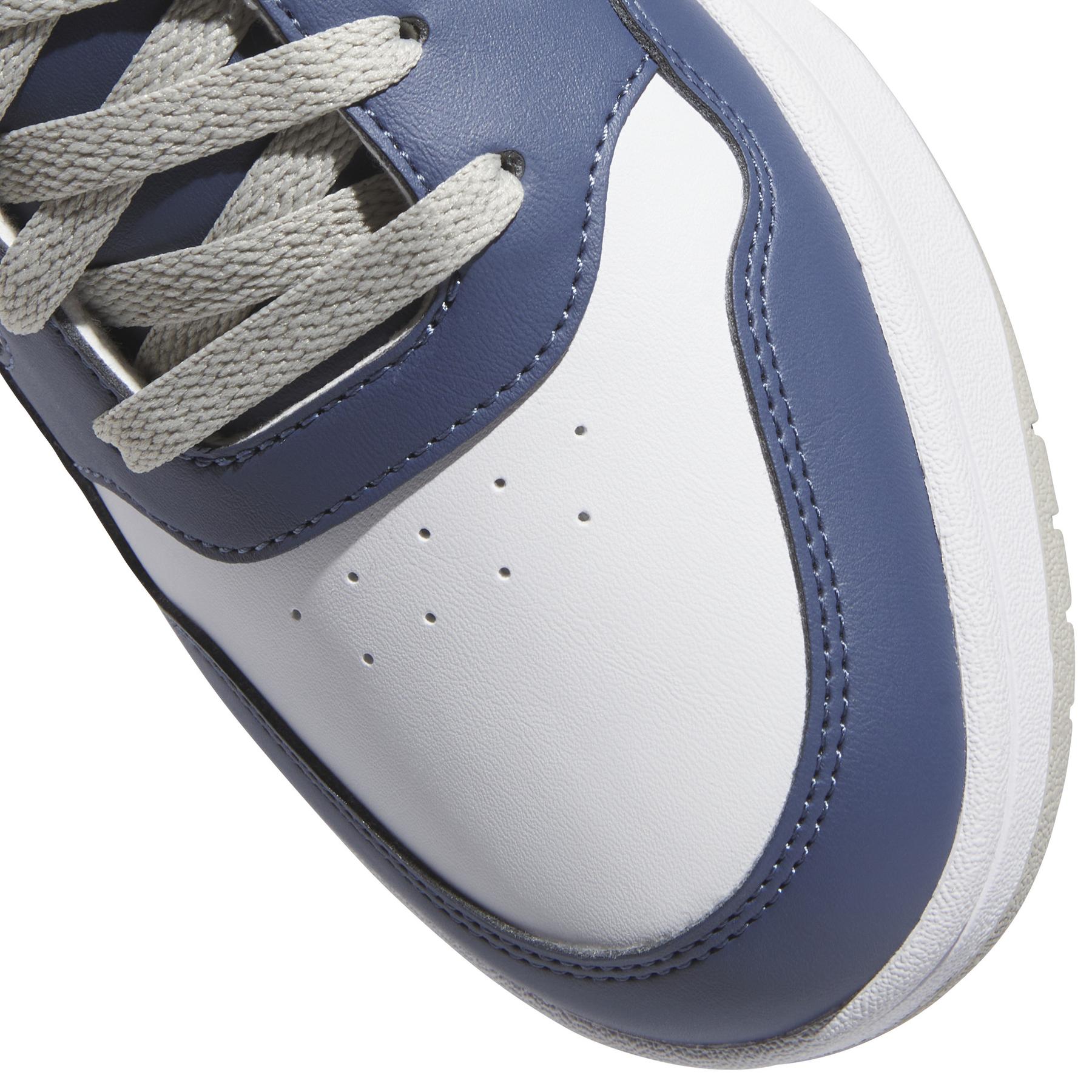 product/a/d/adidas_ih0158_9_footwear_photography_detail_view_2_white.jpg