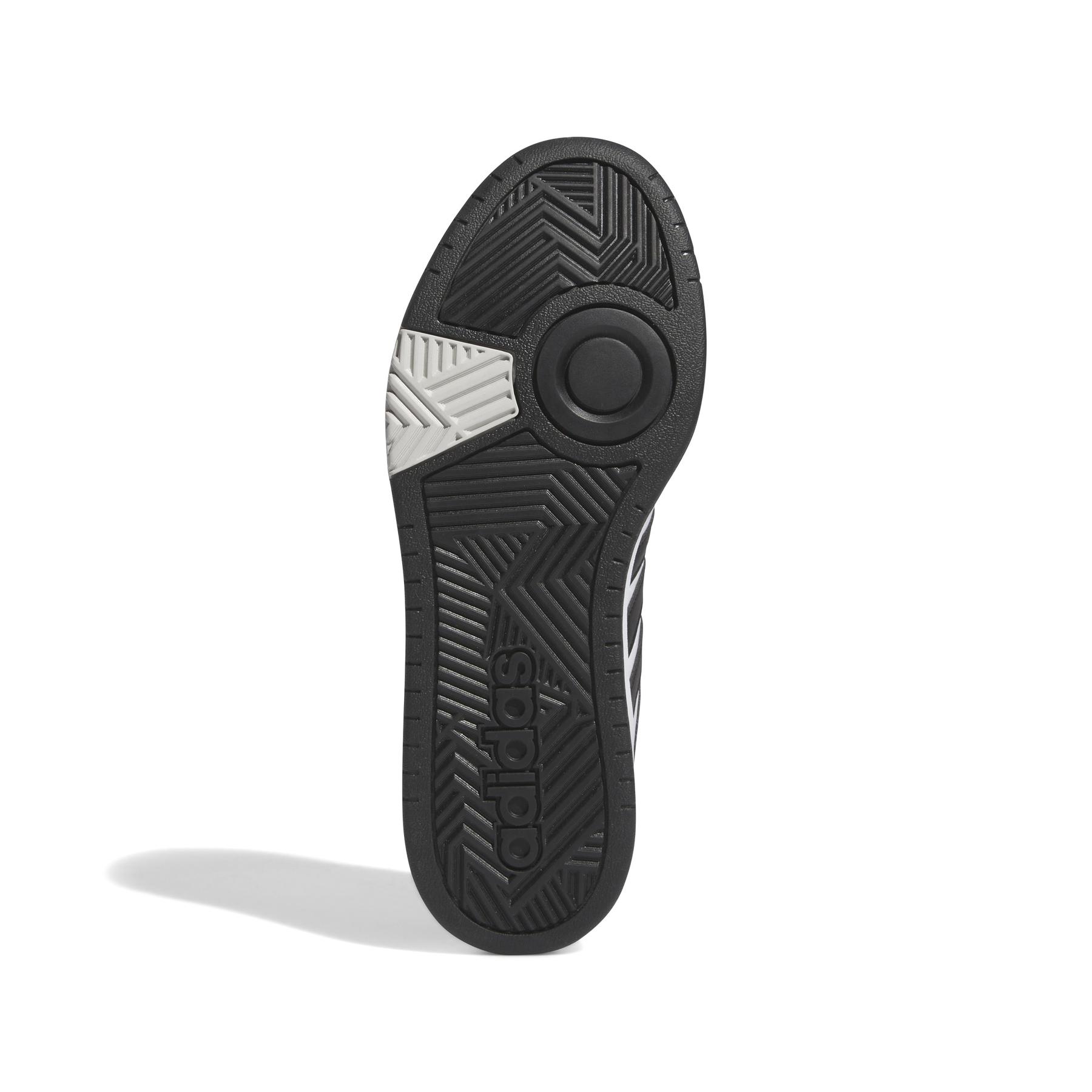 a/d/adidas_ih0169_4_footwear_photography_bottom_view_white.jpg
