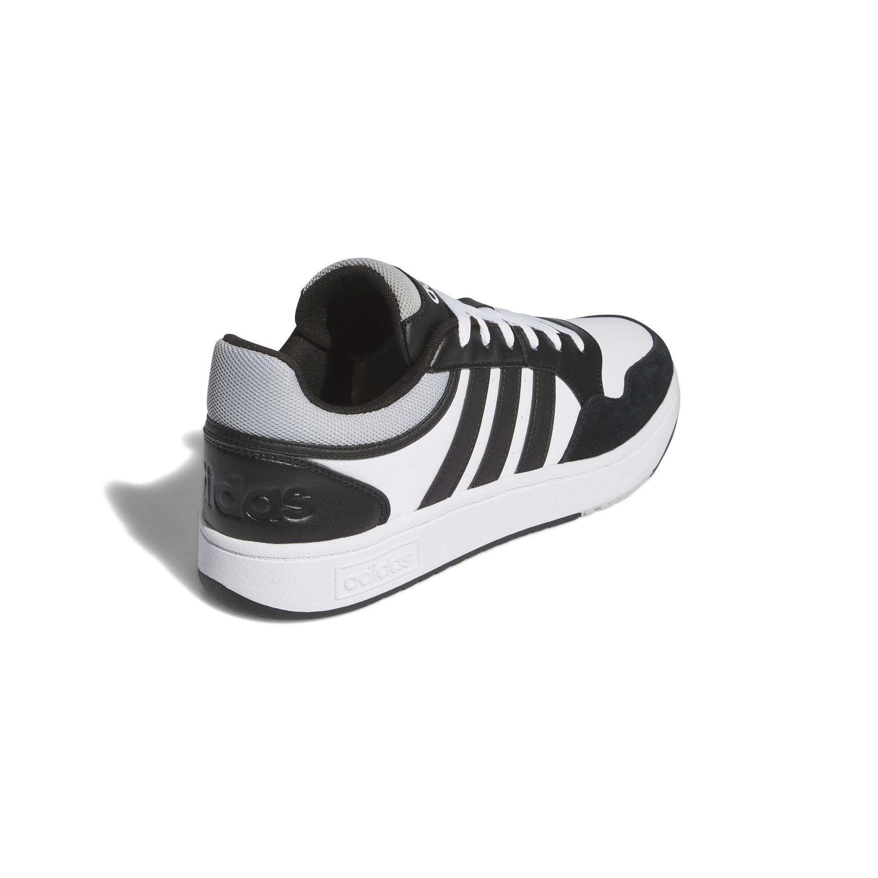 a/d/adidas_ih0169_7_footwear_photography_back_lateral_top_view_white.jpg