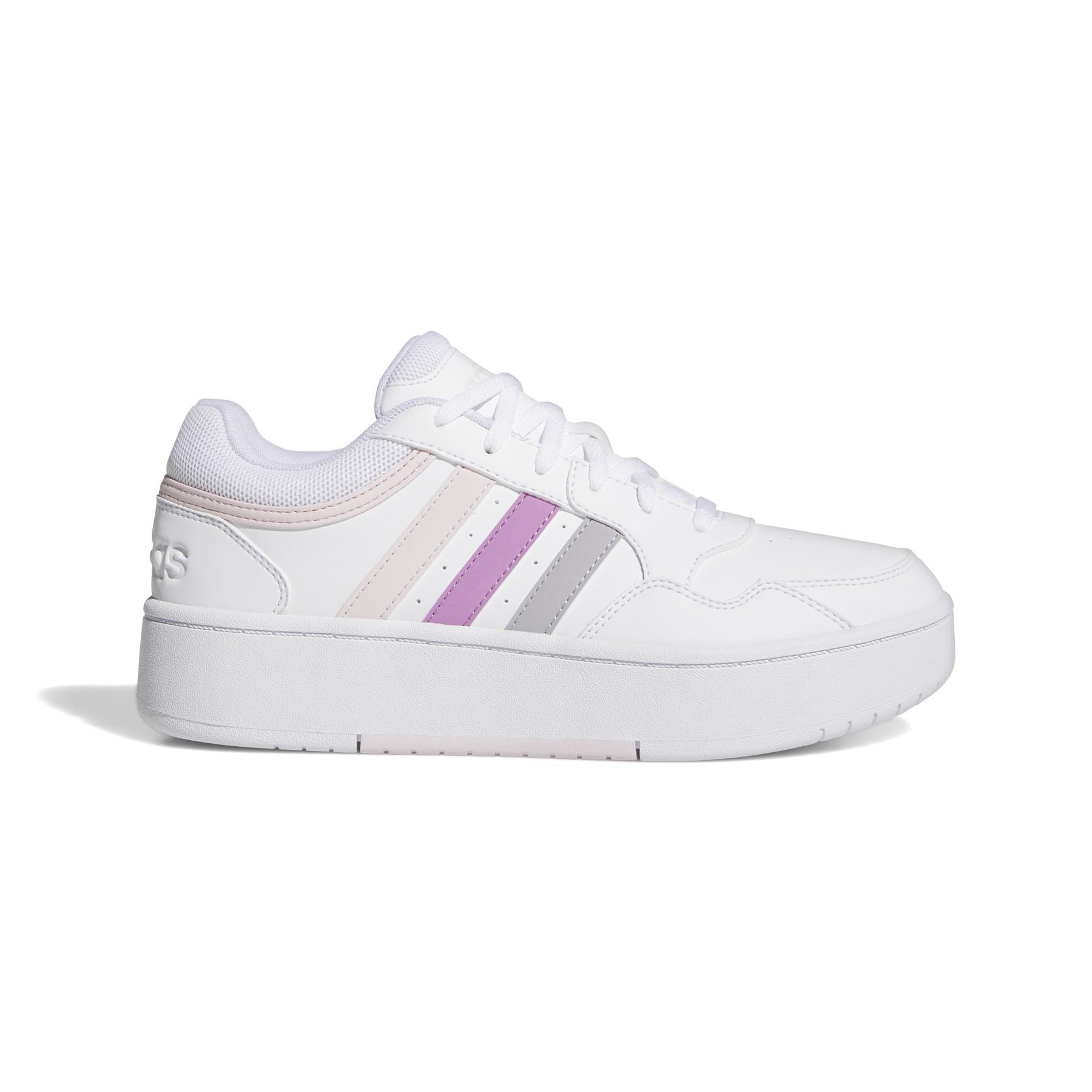product/a/d/adidas_ih0182_1_footwear_photography_side_lateral_center_view_white.jpg