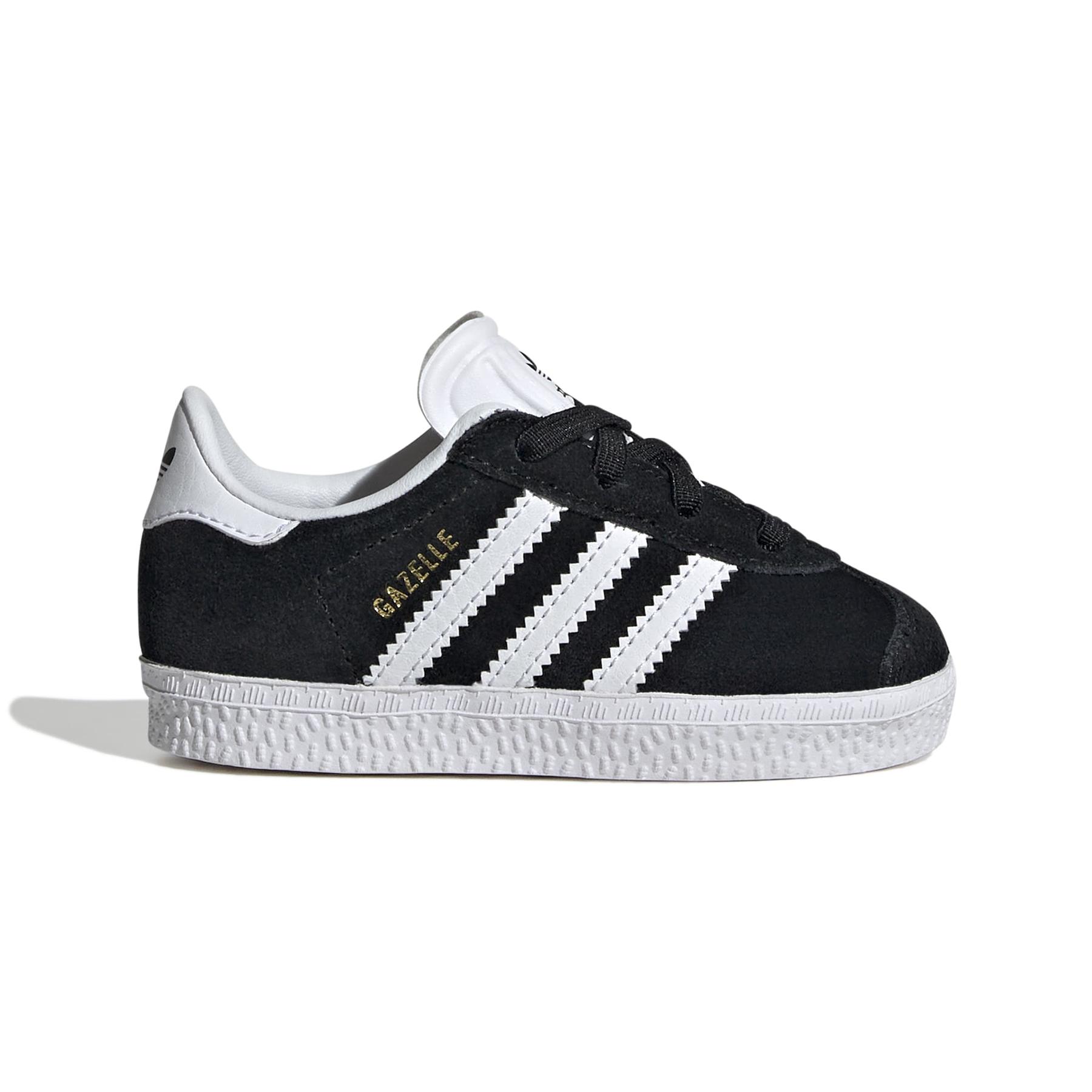 product/a/d/adidas_ih0338_1_footwear_photography_side_lateral_center_view_white.jpg