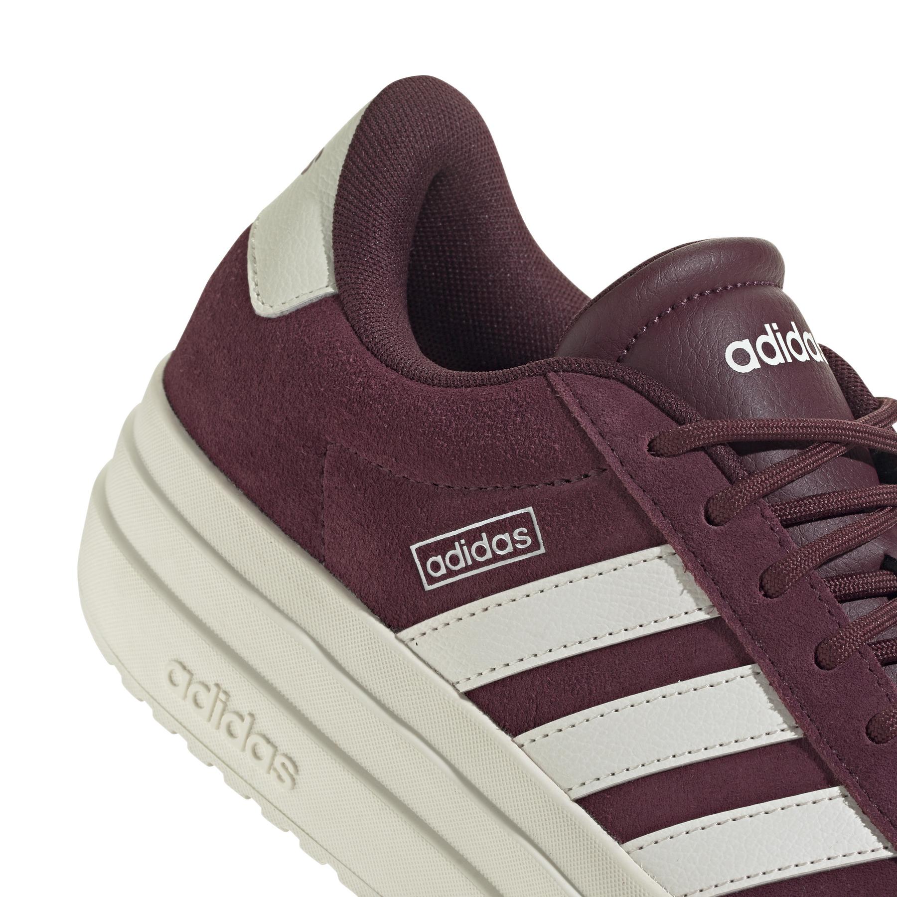 a/d/adidas_ih0366_9_footwear_photography_detail_view_2_white.jpg