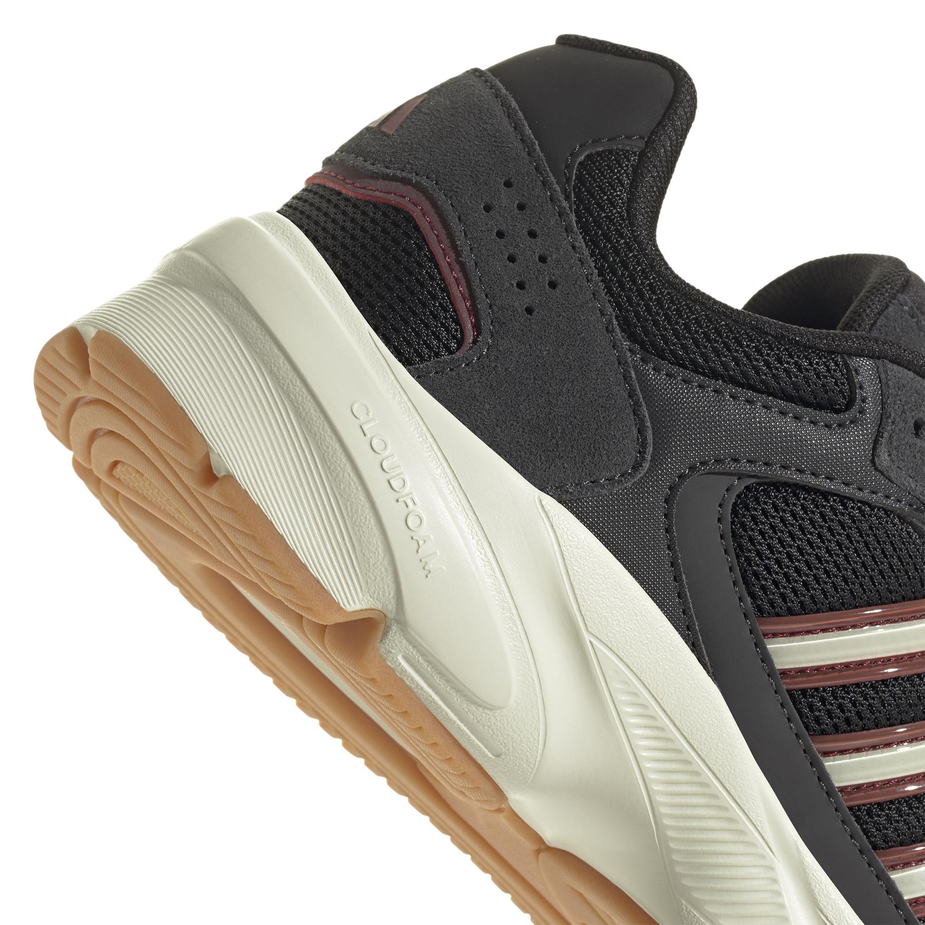 a/d/adidas_ih0455_8_footwear_photography_detail_view_1_white.jpg
