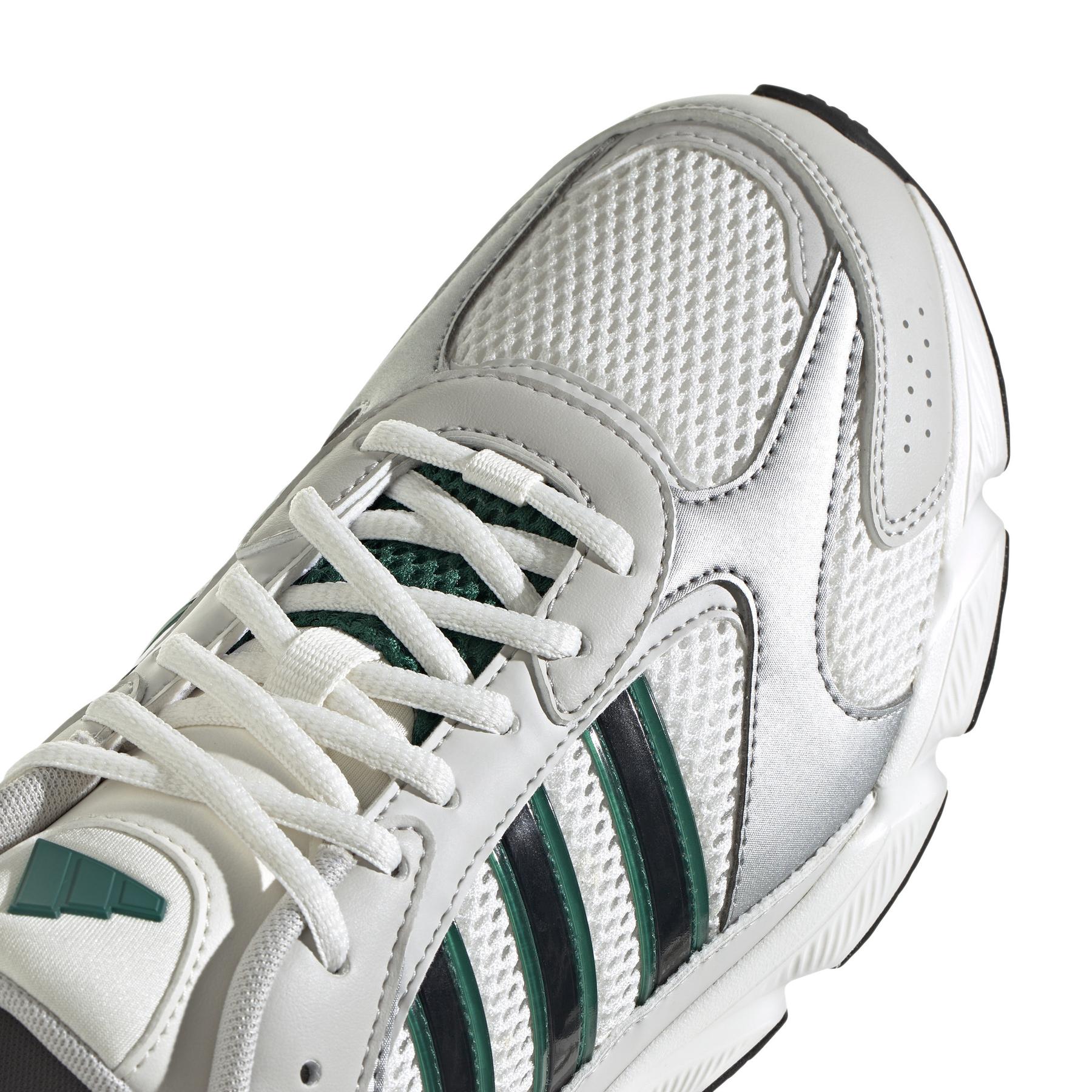 product/a/d/adidas_ih0457_9_footwear_photography_detail_view_2_white.jpg