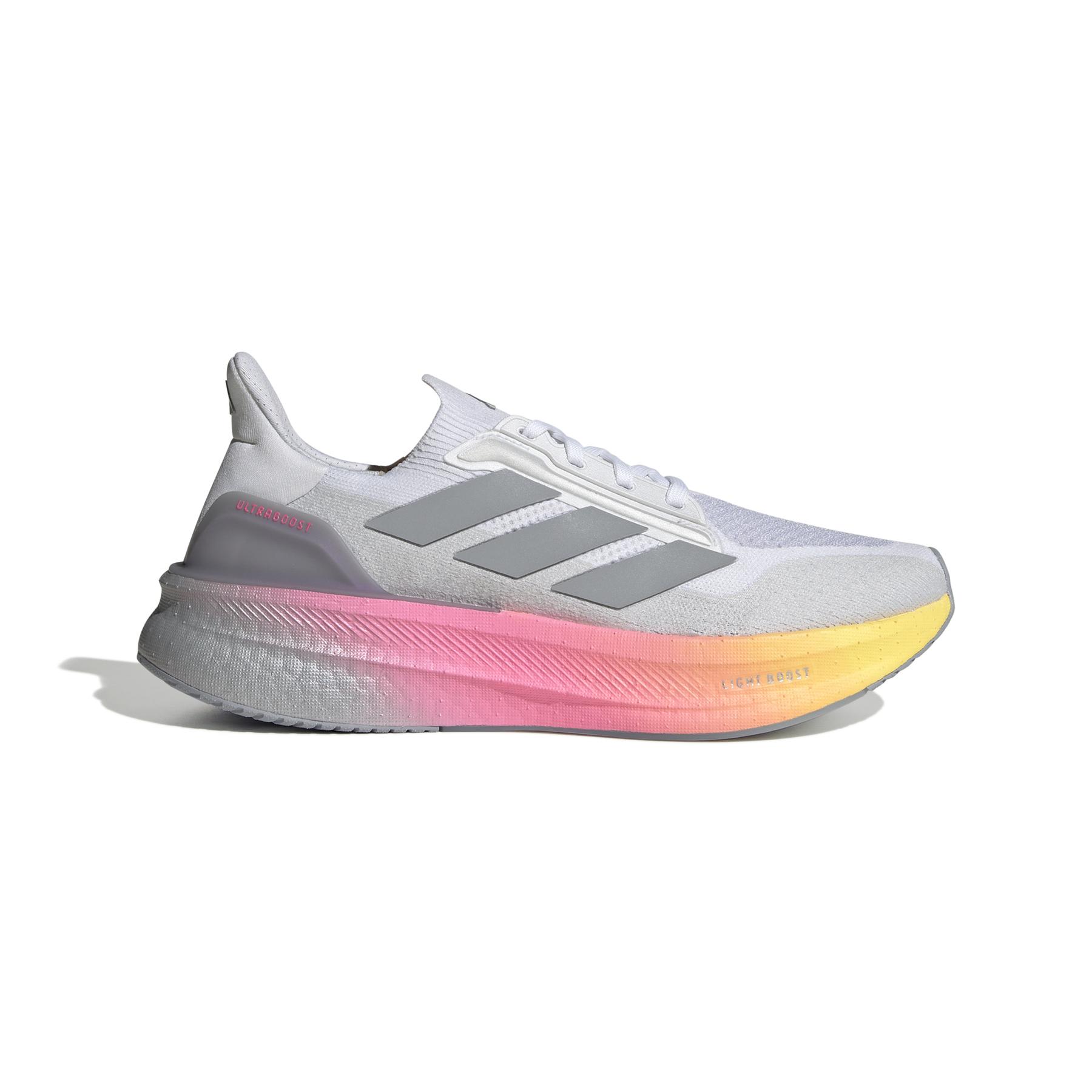 a/d/adidas_ih0636_1_footwear_photography_side_lateral_center_view_white.jpg