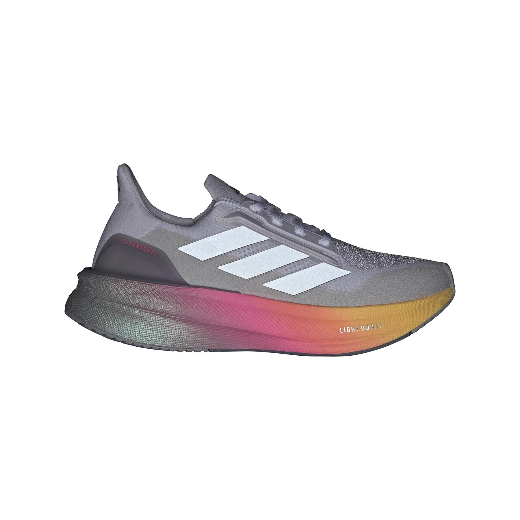 a/d/adidas_ih0638_11_footwear_photography_beauty_view_white.jpg