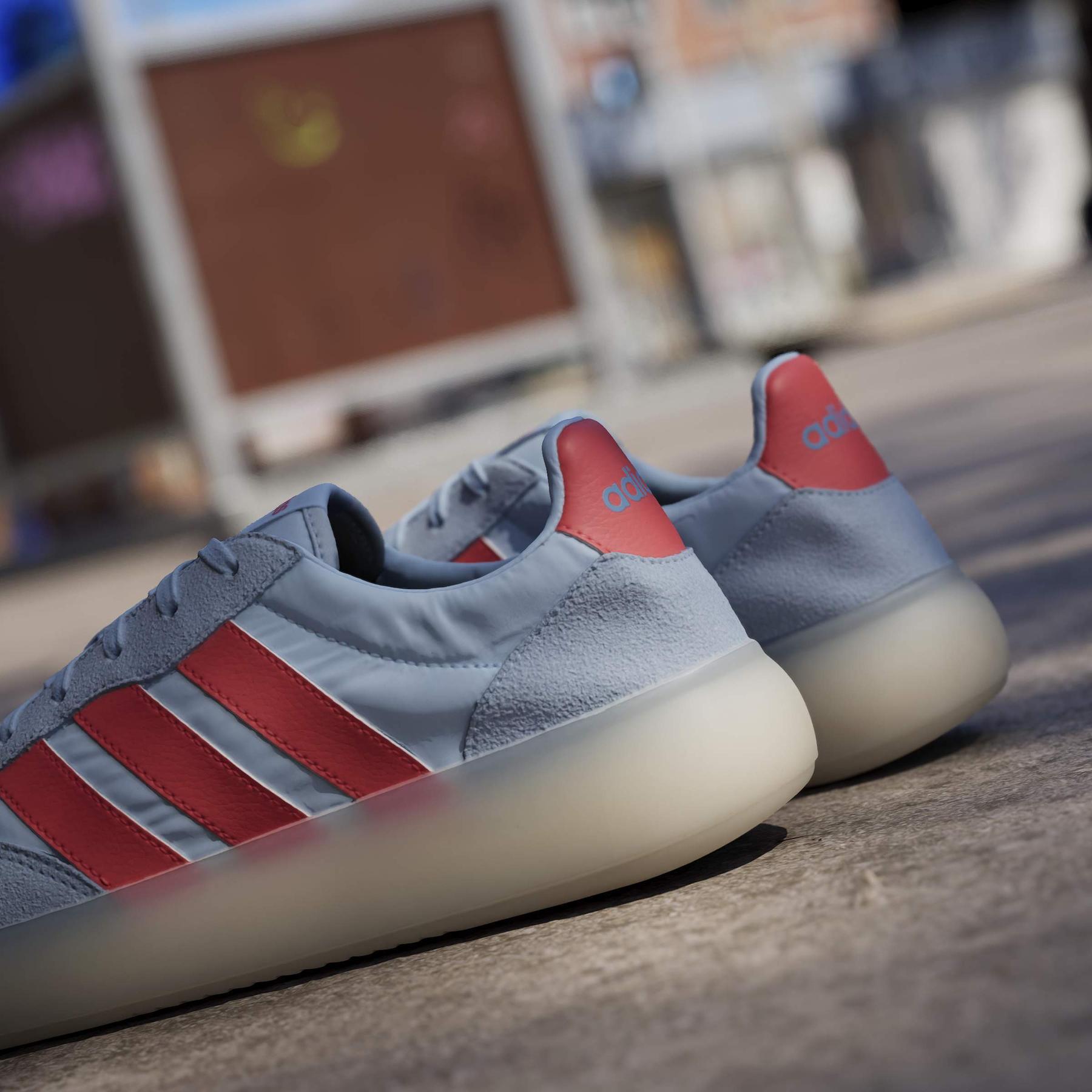 product/a/d/adidas_ih1238_21_footwear_photography_heromrktng_view_9-nw091625.jpg