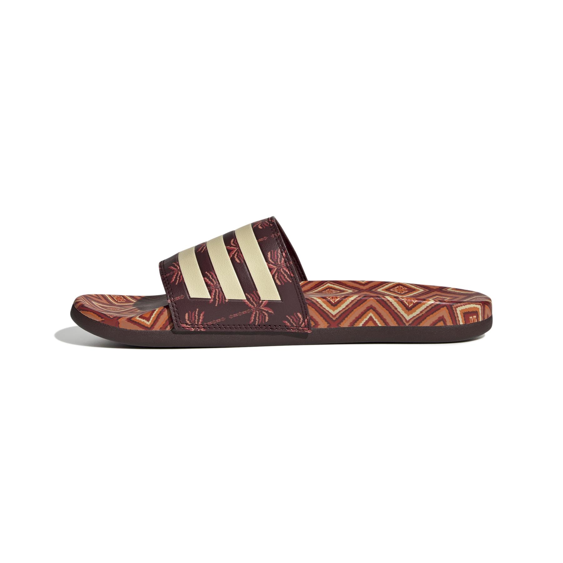 product/a/d/adidas_ih2136_5_footwear_photography_side_medial_center_view_white.jpg