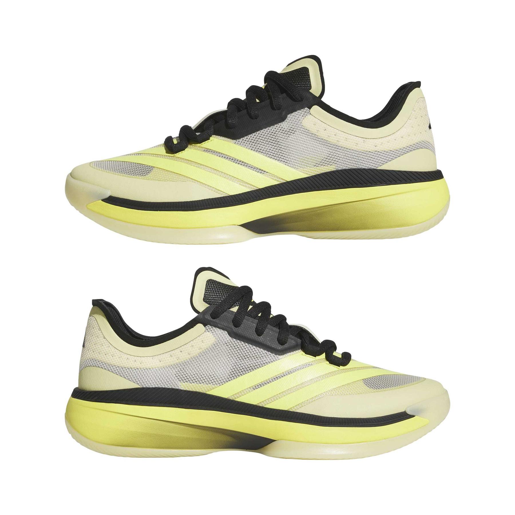 product/a/d/adidas_ih2346_10_footwear_photography_mirrored_pair_view_white-nw091625.jpg