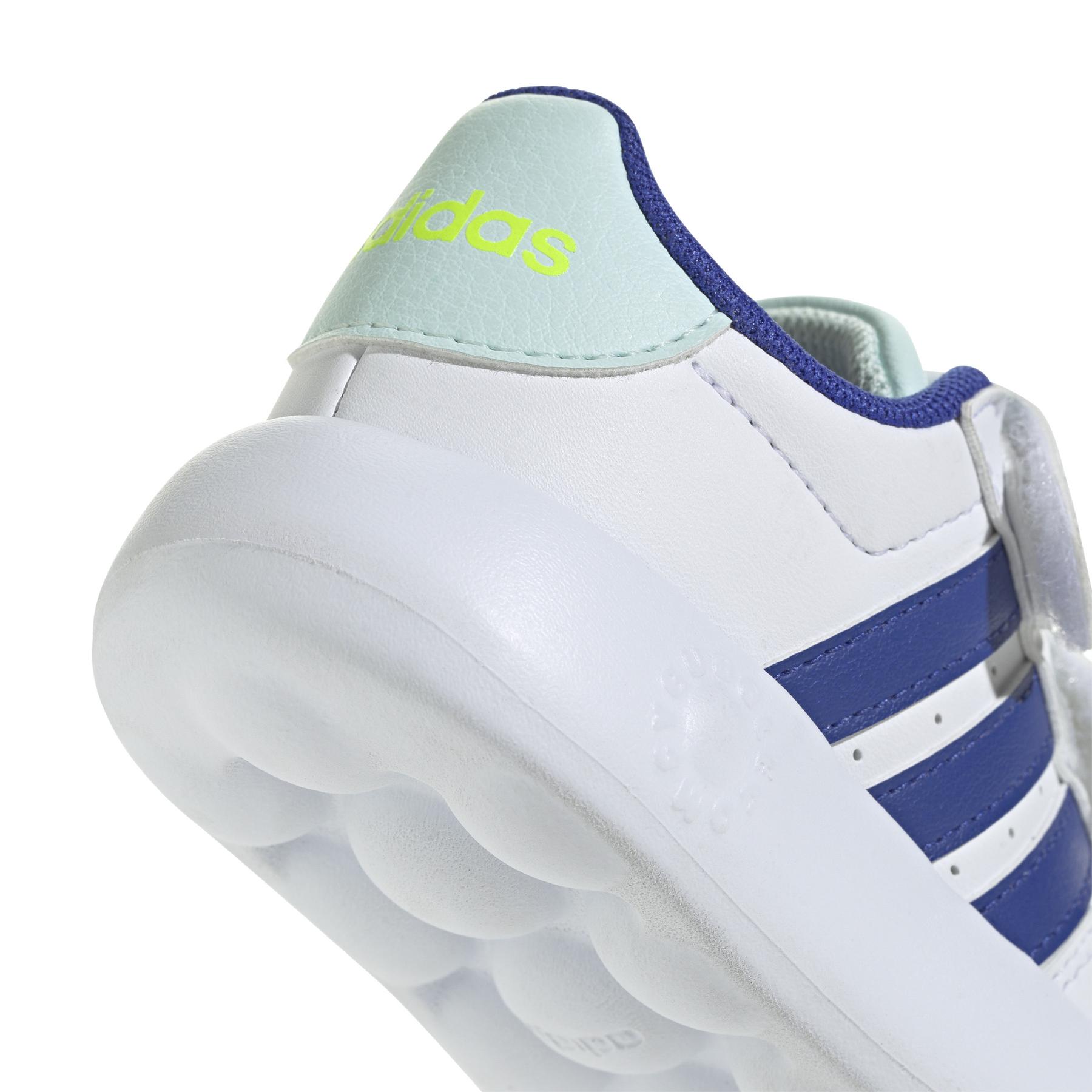 product/a/d/adidas_ih2385_8_footwear_photography_detail_view_1_white.jpg