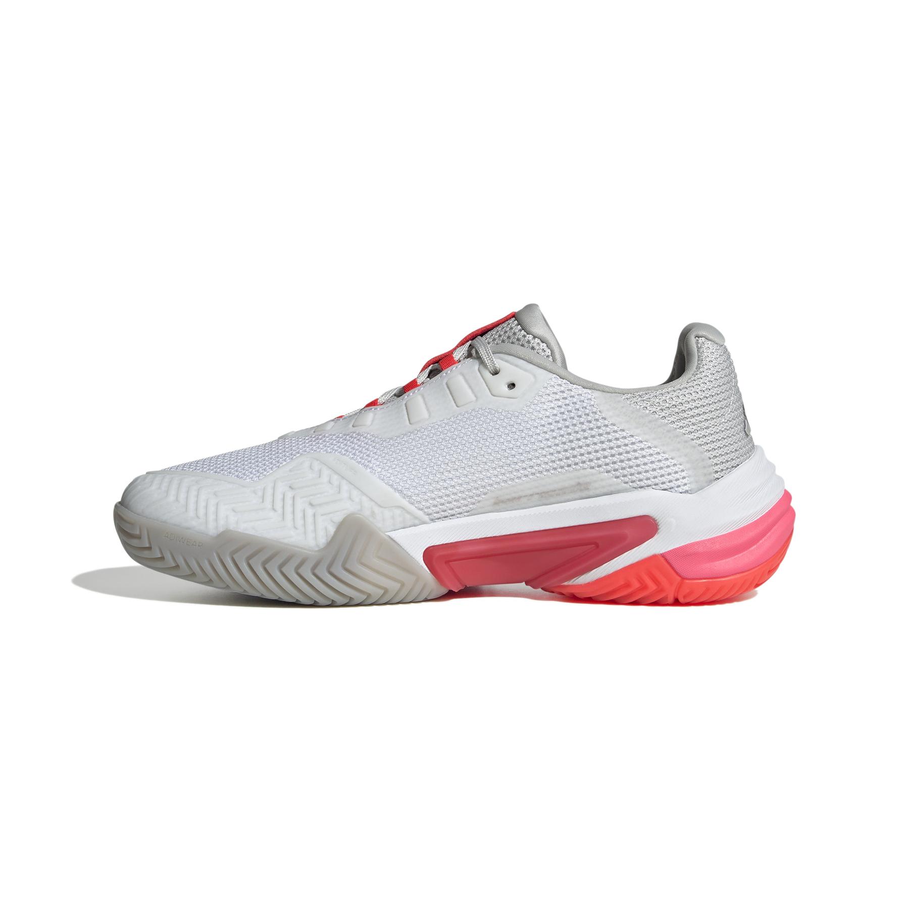 product/a/d/adidas_ih2967_5_footwear_photography_side_medial_center_view_white.jpg
