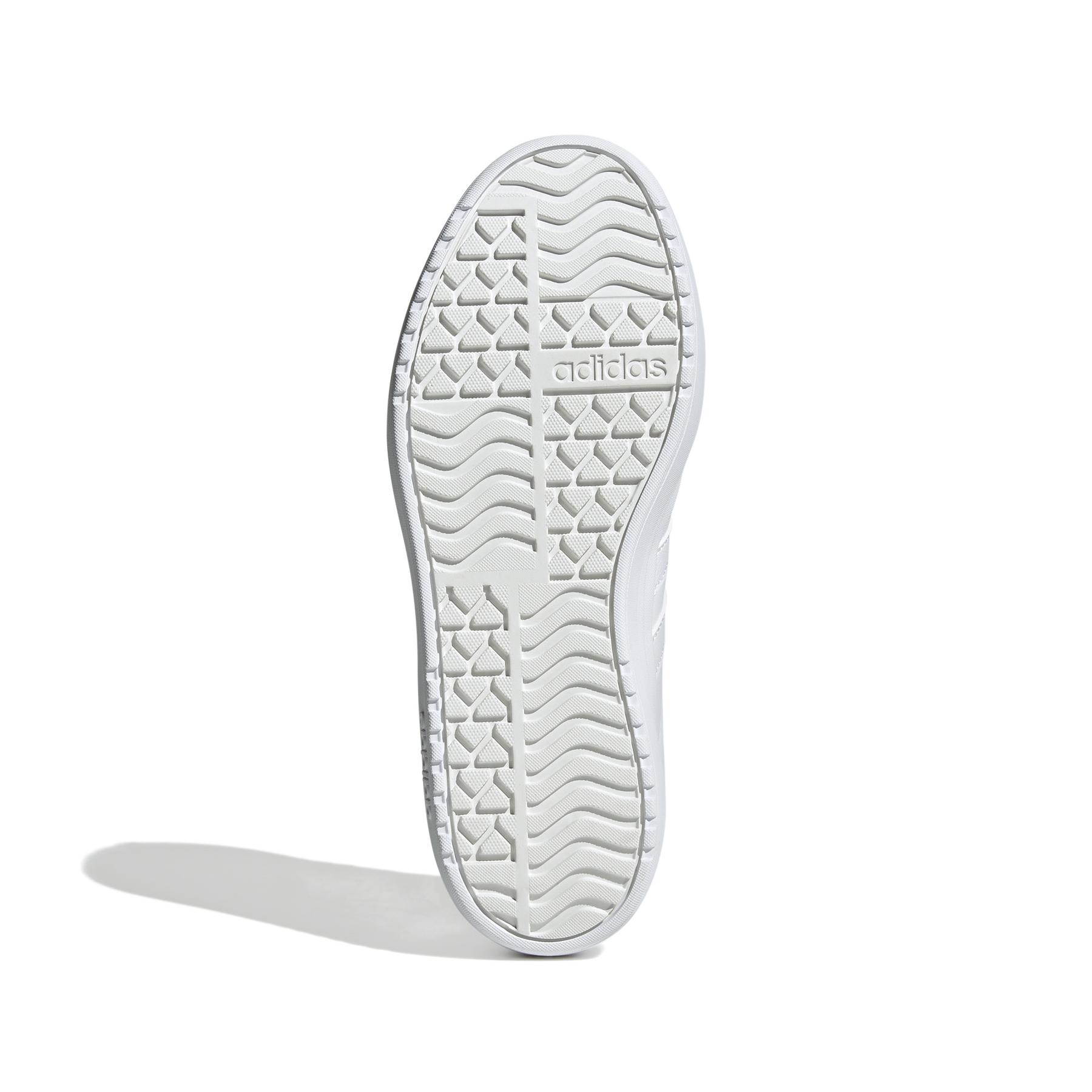 a/d/adidas_ih3082_4_footwear_photography_bottom_view_whiterep2.jpg