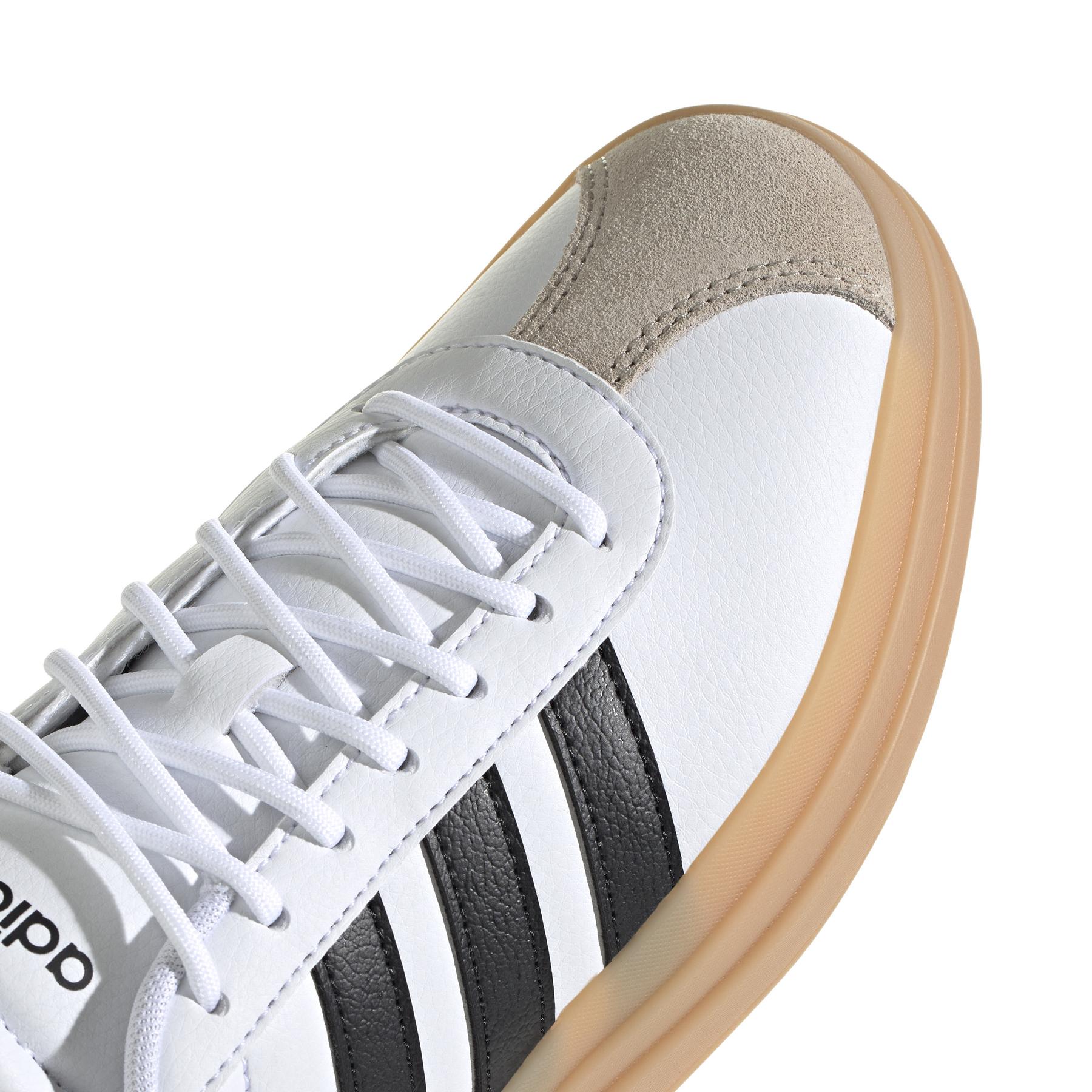 a/d/adidas_ih3083_9_footwear_photography_detail_view_2_whiterep2.jpg