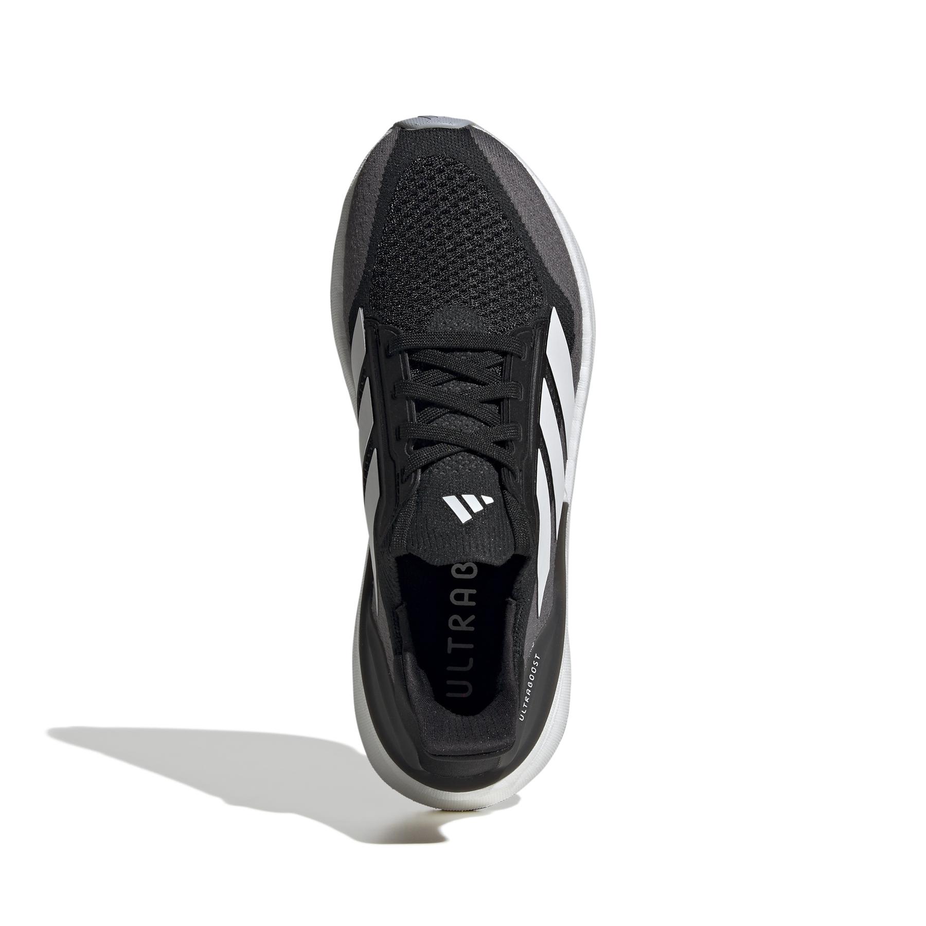 a/d/adidas_ih3102_3_footwear_photography_top_portrait_view_white.jpg