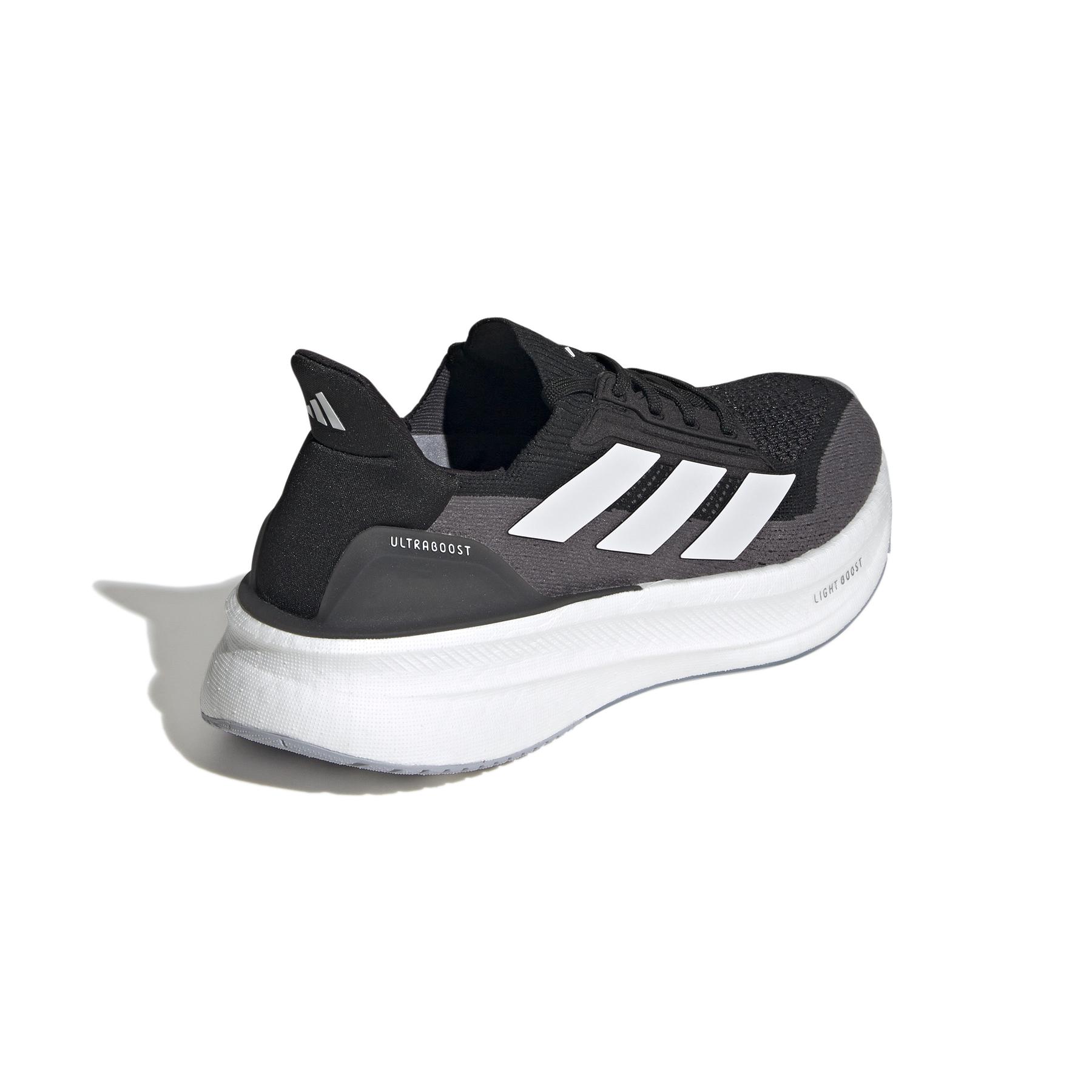 a/d/adidas_ih3102_7_footwear_photography_back_lateral_top_view_white.jpg