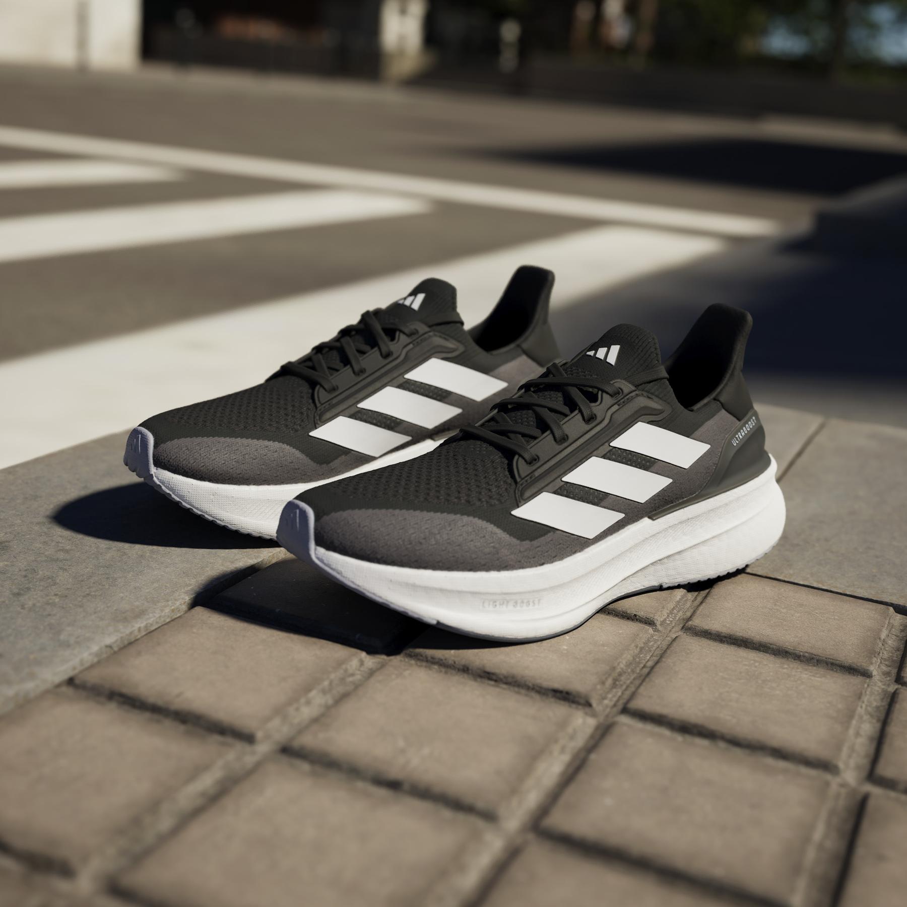 a/d/adidas_ih3110_20_footwear_photography_heromrktng_view_5.jpg