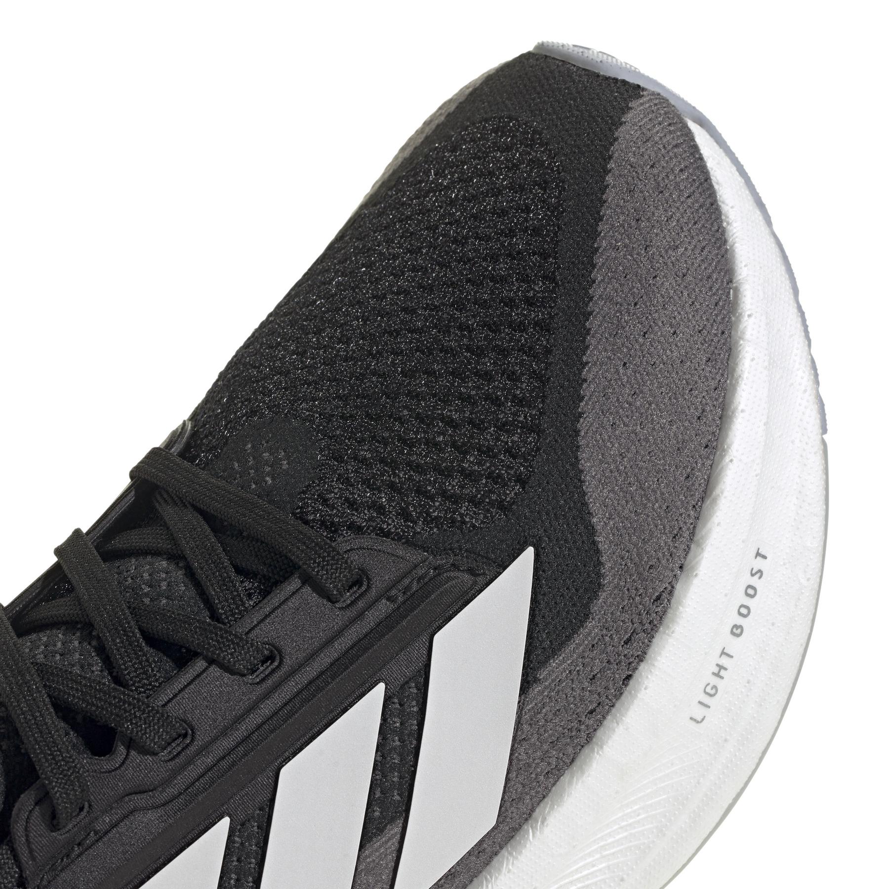 a/d/adidas_ih3110_8_footwear_photography_detail_view_1_white.jpg